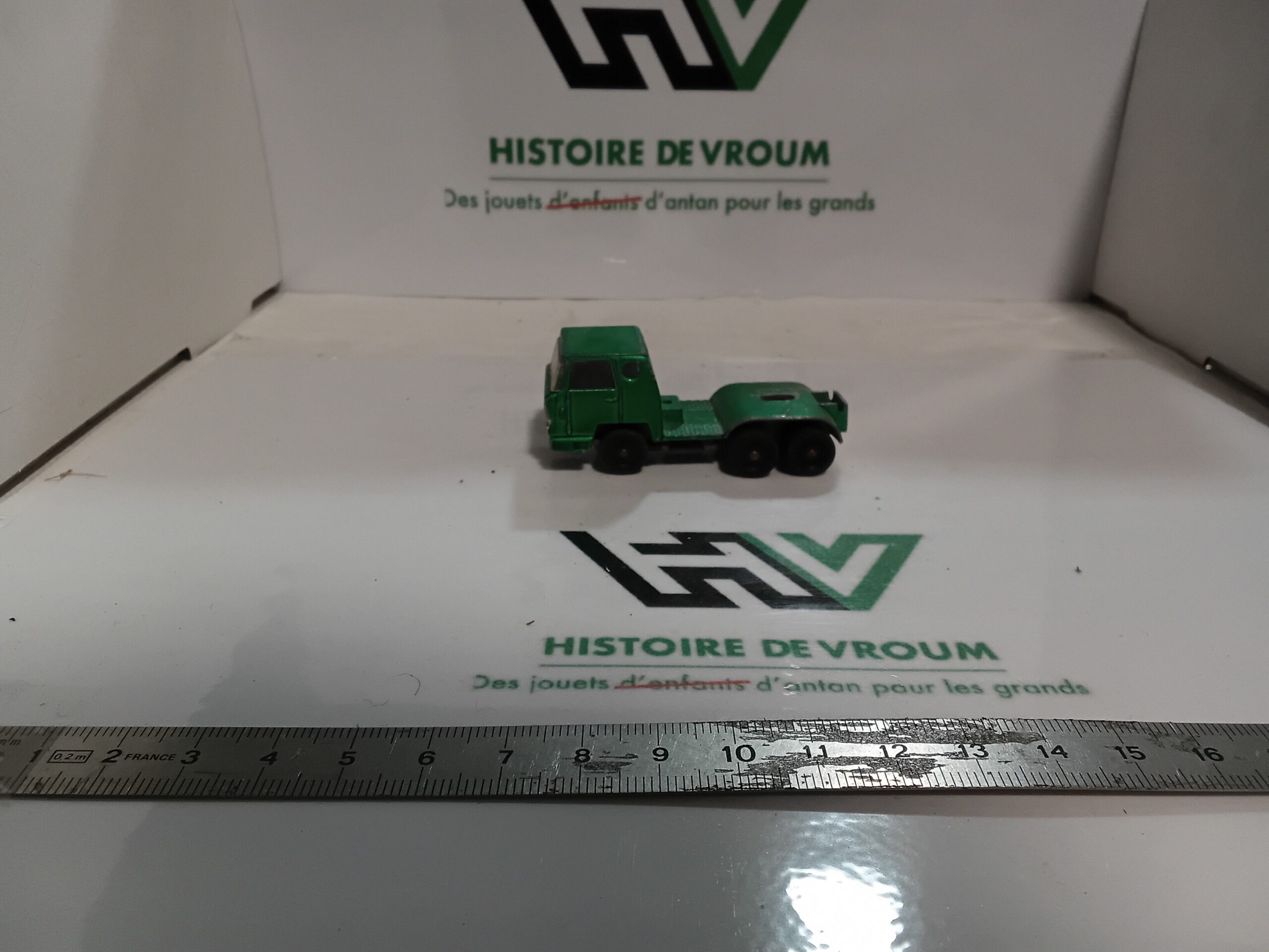 Camion Bernard Majorette n°205 1/100 Vert