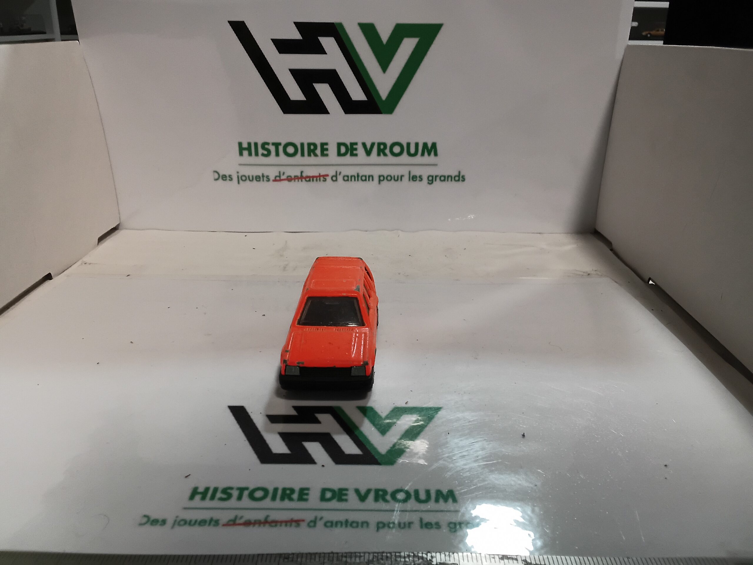 Toyota 1/55 Tercel 4WD Majorette 273 - Orange Fluo Vintage 80s - Made in France – Image 5