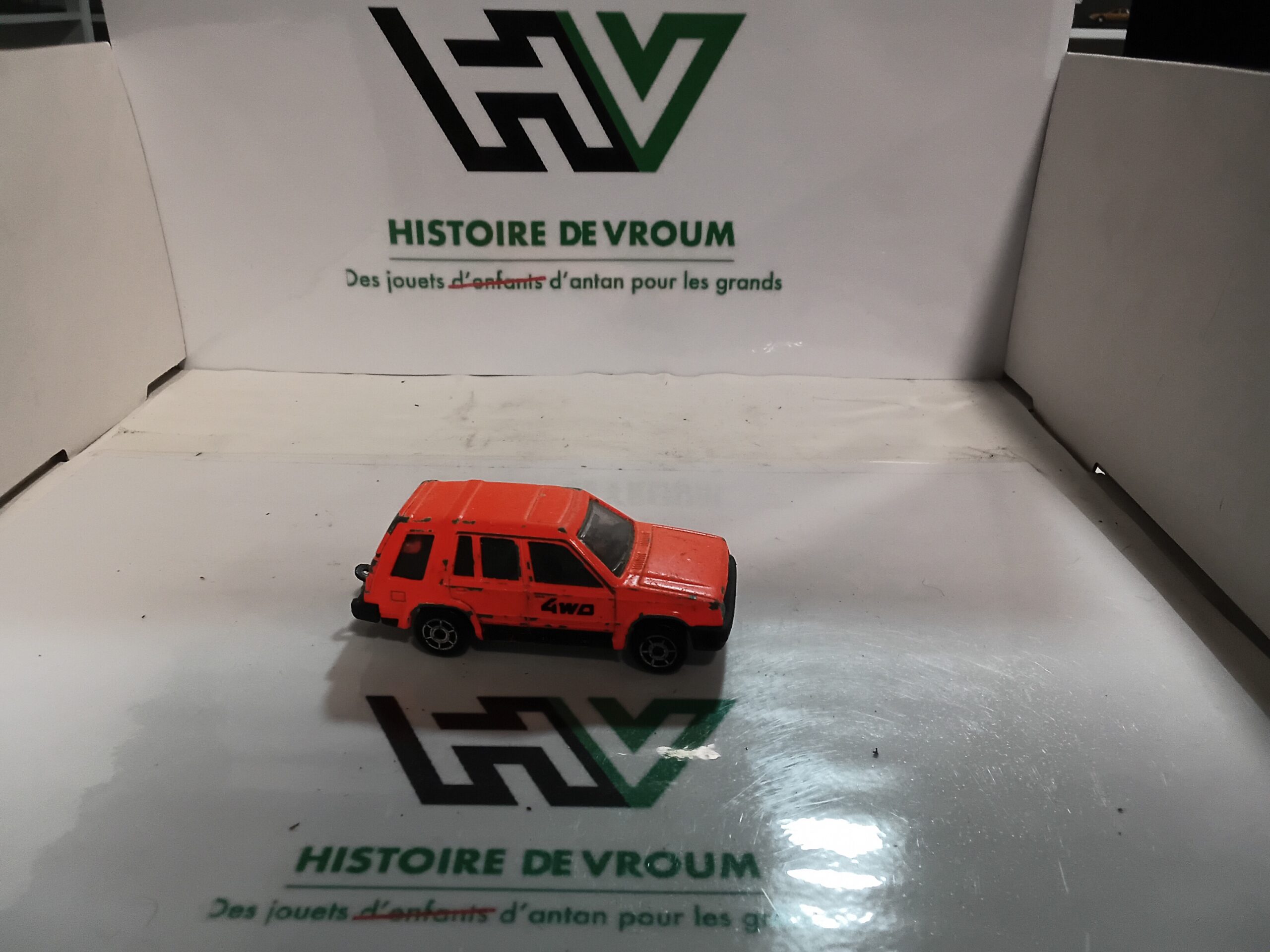Toyota 1/55 Tercel 4WD Majorette 273 - Orange Fluo Vintage 80s - Made in France – Image 6