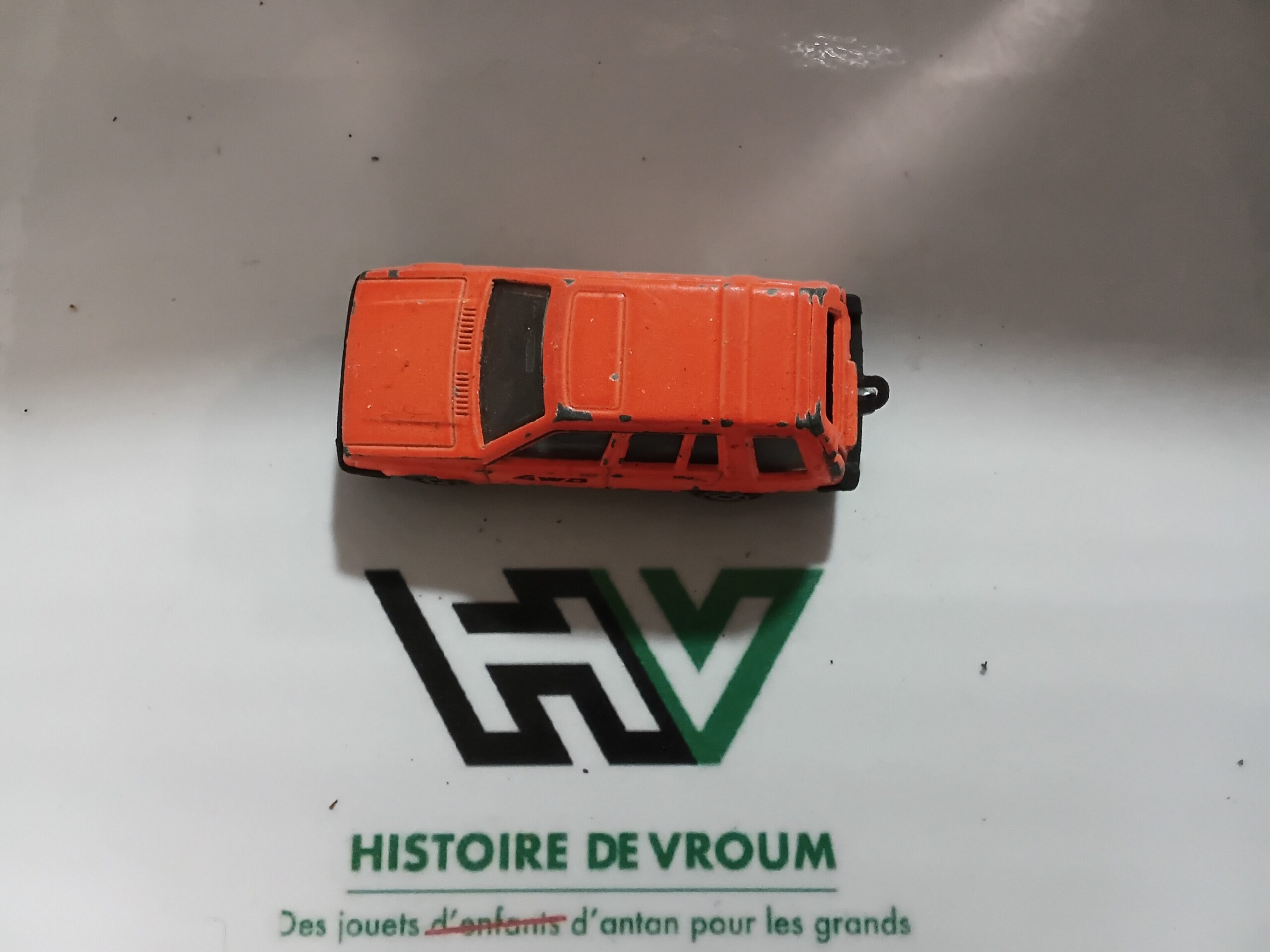 Toyota 1/55 Tercel 4WD Majorette 273 - Orange Fluo Vintage 80s - Made in France – Image 8