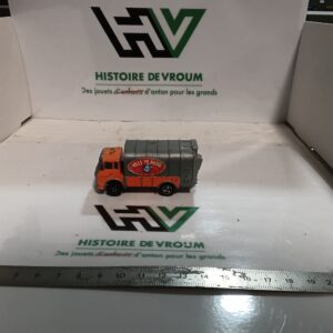 Camion Poubelle Mercedes Majorette "Ville de Paris" Réf 216 (1/100) - France Vintage