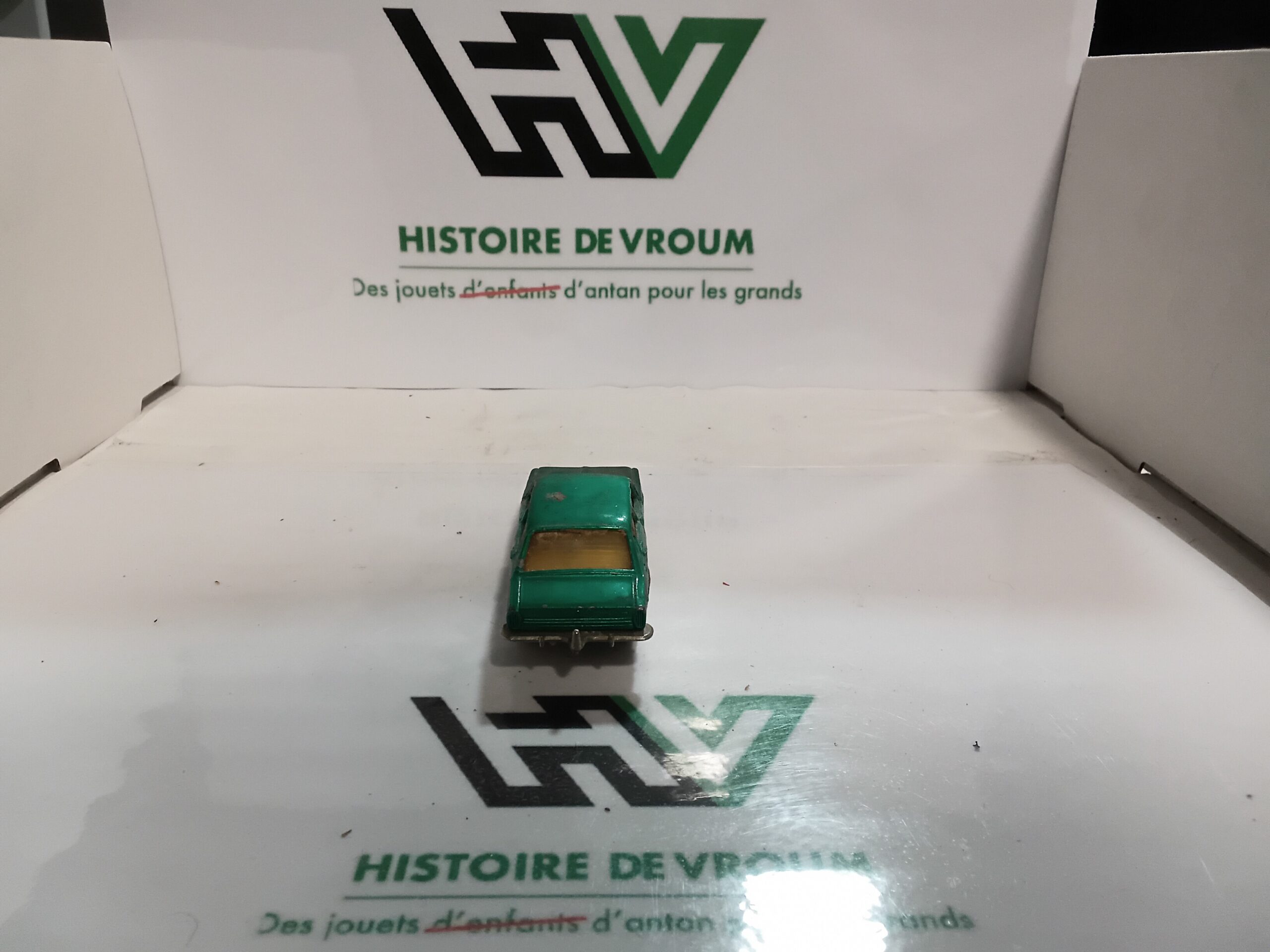 Chrysler 180 Majorette N°208 Vintage 1/60 - Vert Métallisé - Made in France – Image 7
