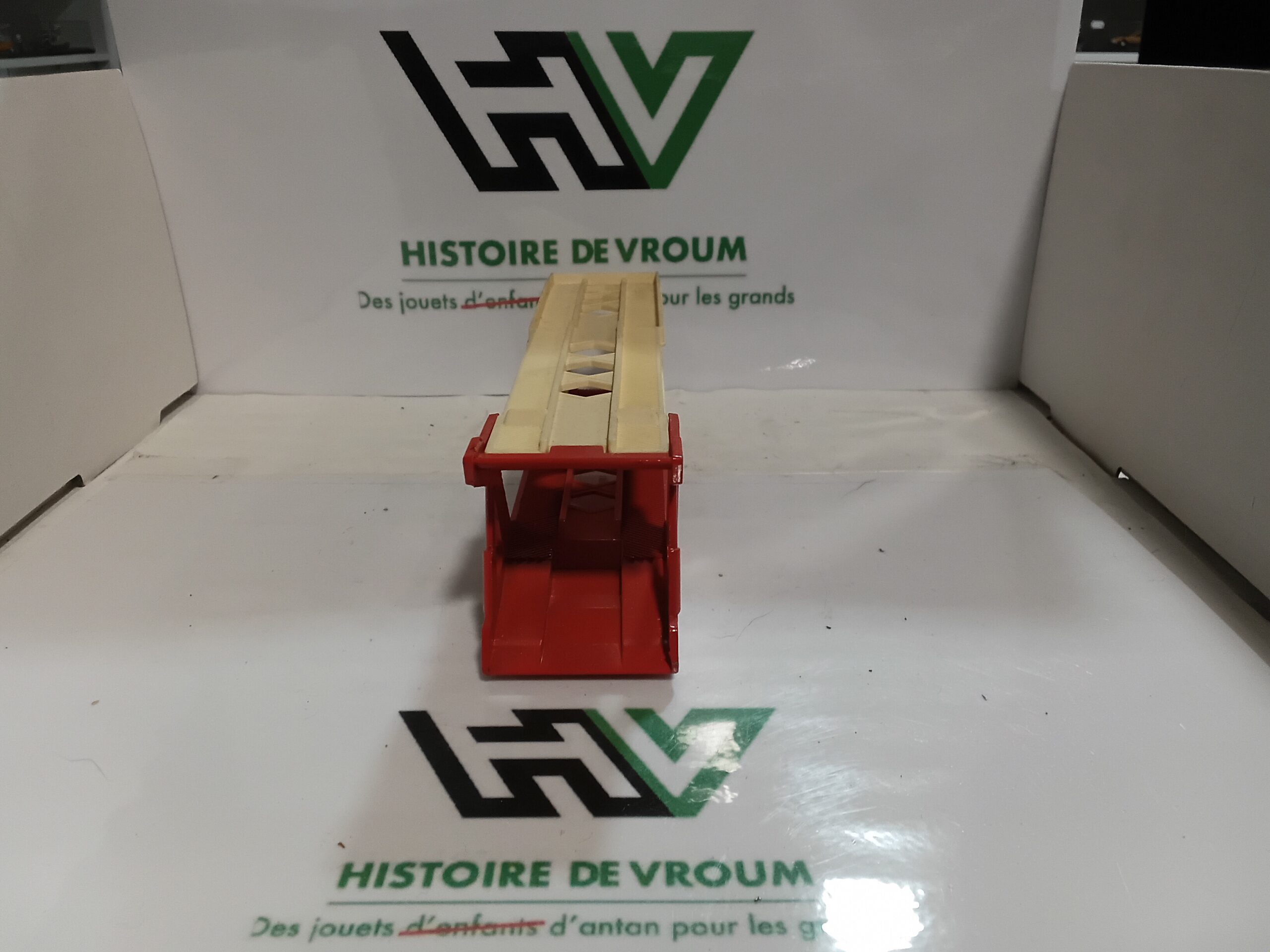 Remorque Porte-Voitures Matchbox Lesney 1982 England - Rouge & Crème – Image 7
