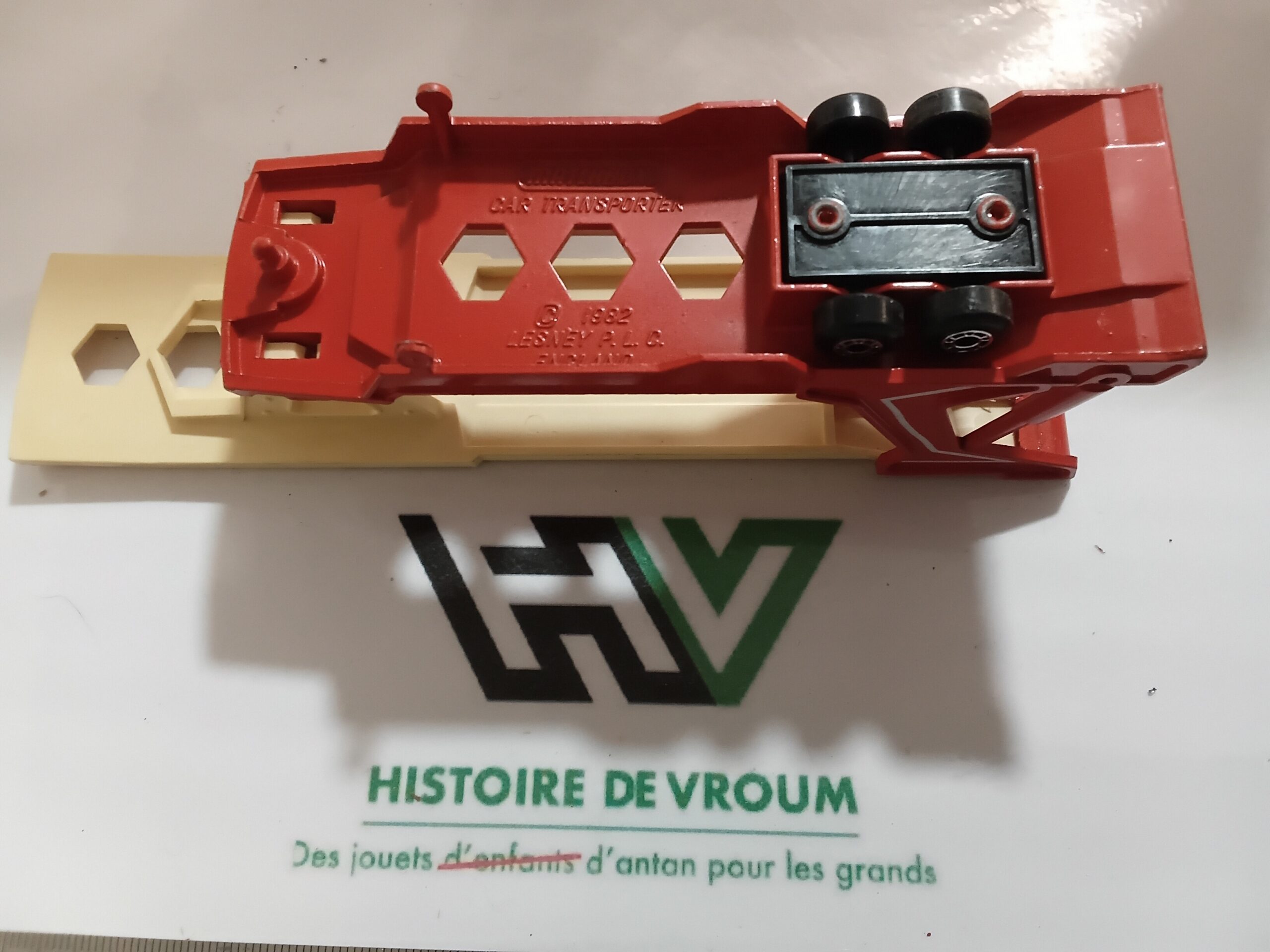 Remorque Porte-Voitures Matchbox Lesney 1982 England - Rouge & Crème – Image 9