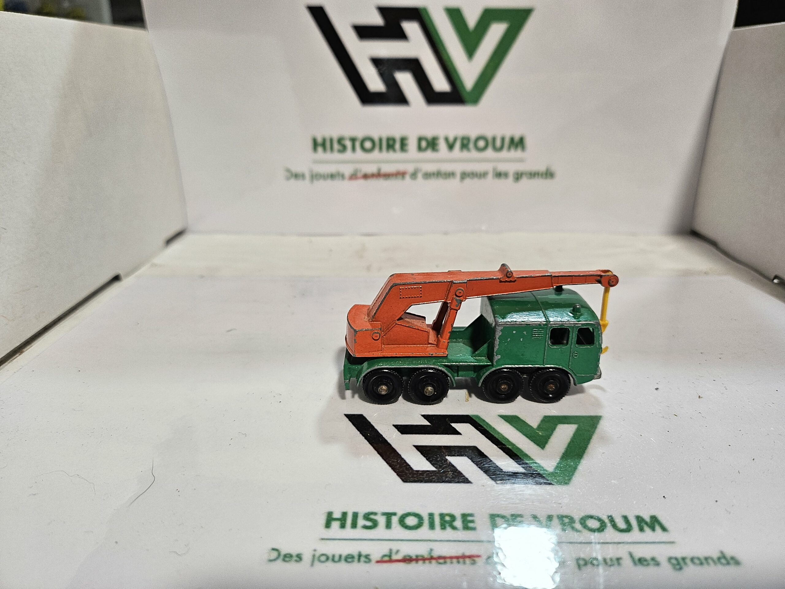 🏗️ Miniature Vintage Matchbox (Lesney Products) N°30 - 8 Wheel Crane – Image 8