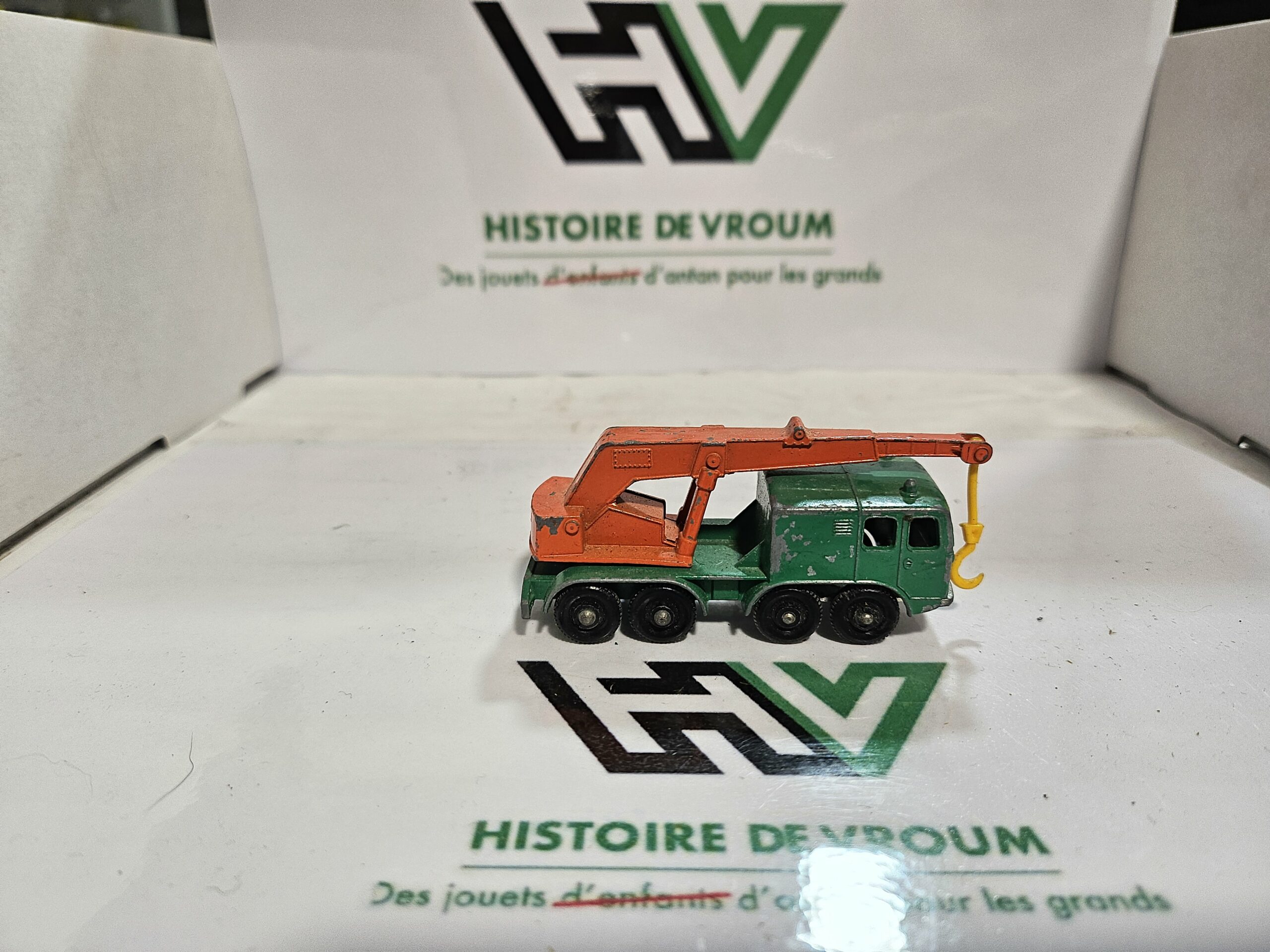 🏗️ Miniature Vintage Matchbox (Lesney Products) N°30 - 8 Wheel Crane (1) – Image 6