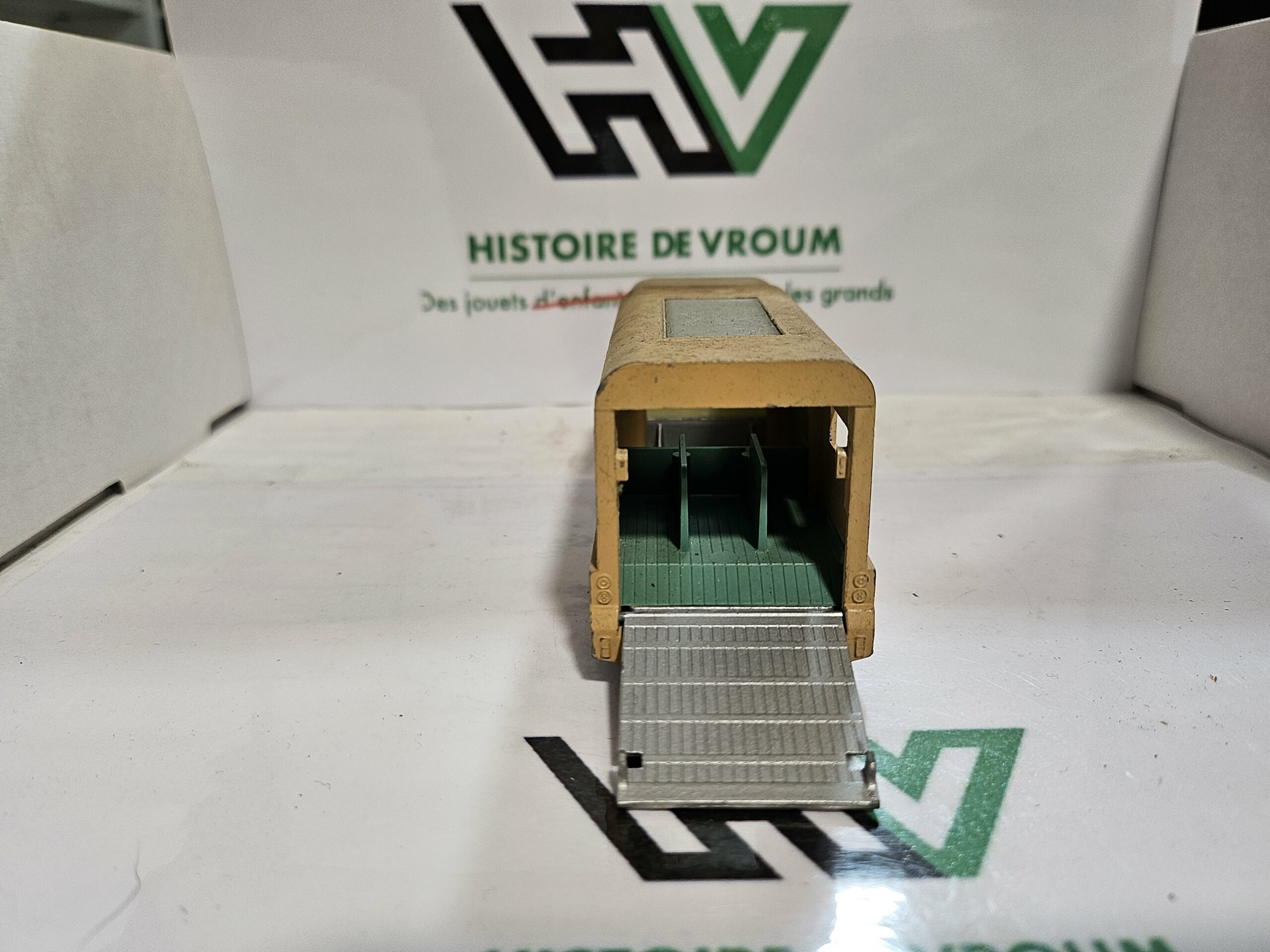 Matchbox King Size K-18 - Camion Van à Chevaux Dodge "Ascot Stables" Lesney Vintage – Image 7