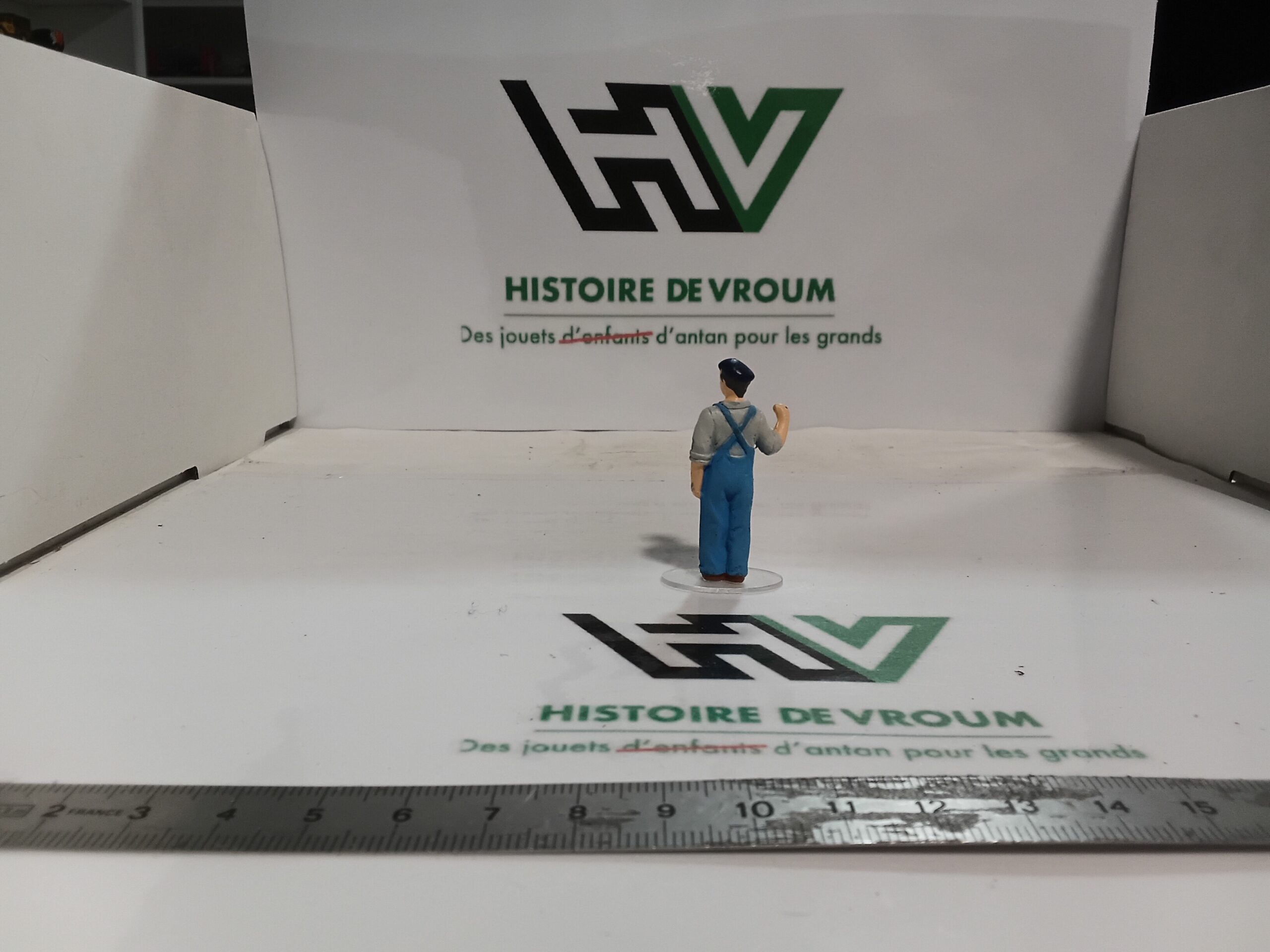 Figurine Mécanicien / Ouvrier au Béret 1/43 – Image 5