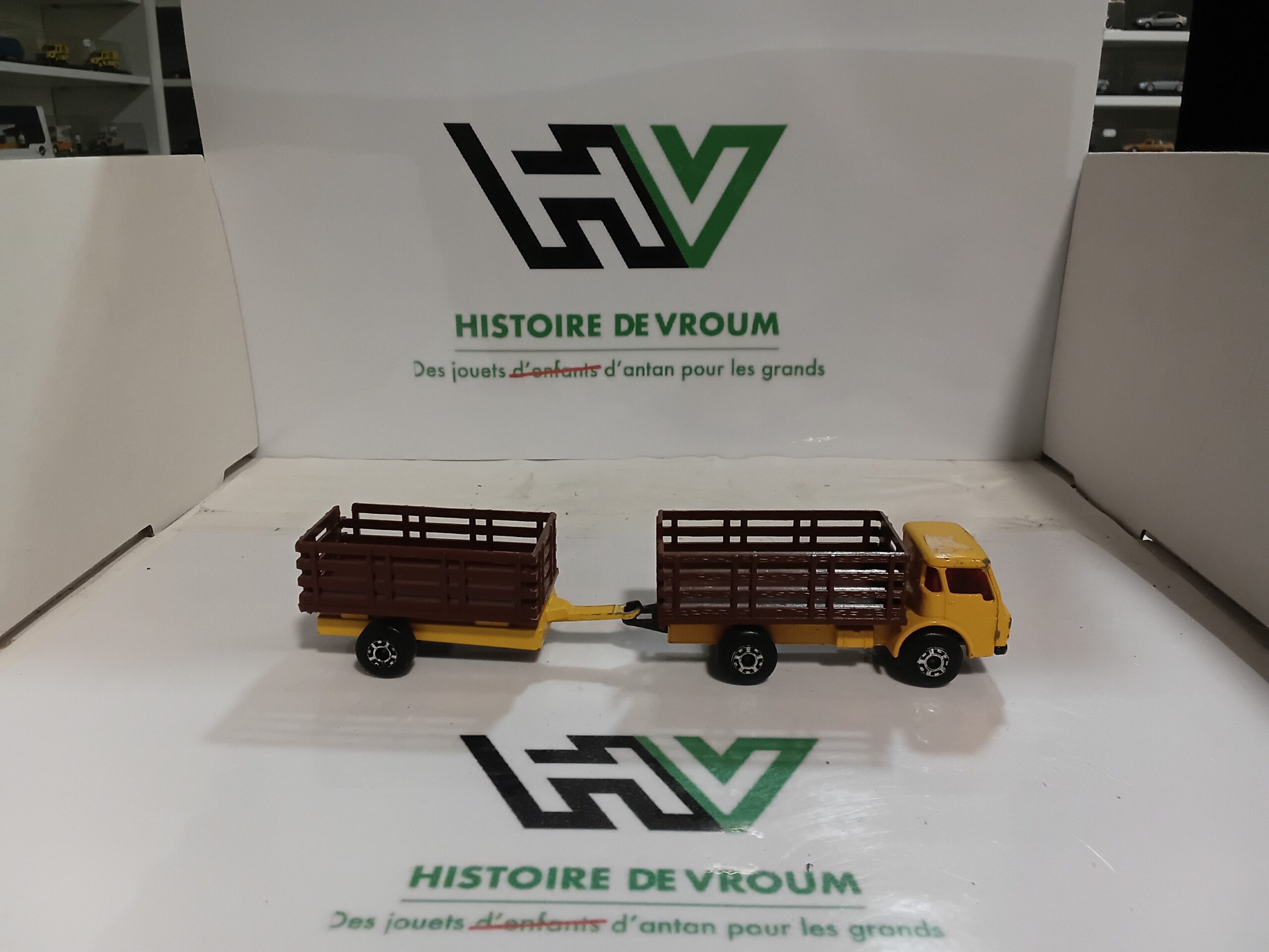 Ensemble Matchbox Superfast - Camion Cattle Truck + Remorque Bétail (1976) Lesney – Image 6