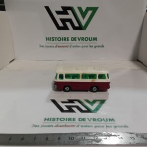 Matchbox Lesney Superfast N°12 - Setra Coach Magenta (1970) Made in England