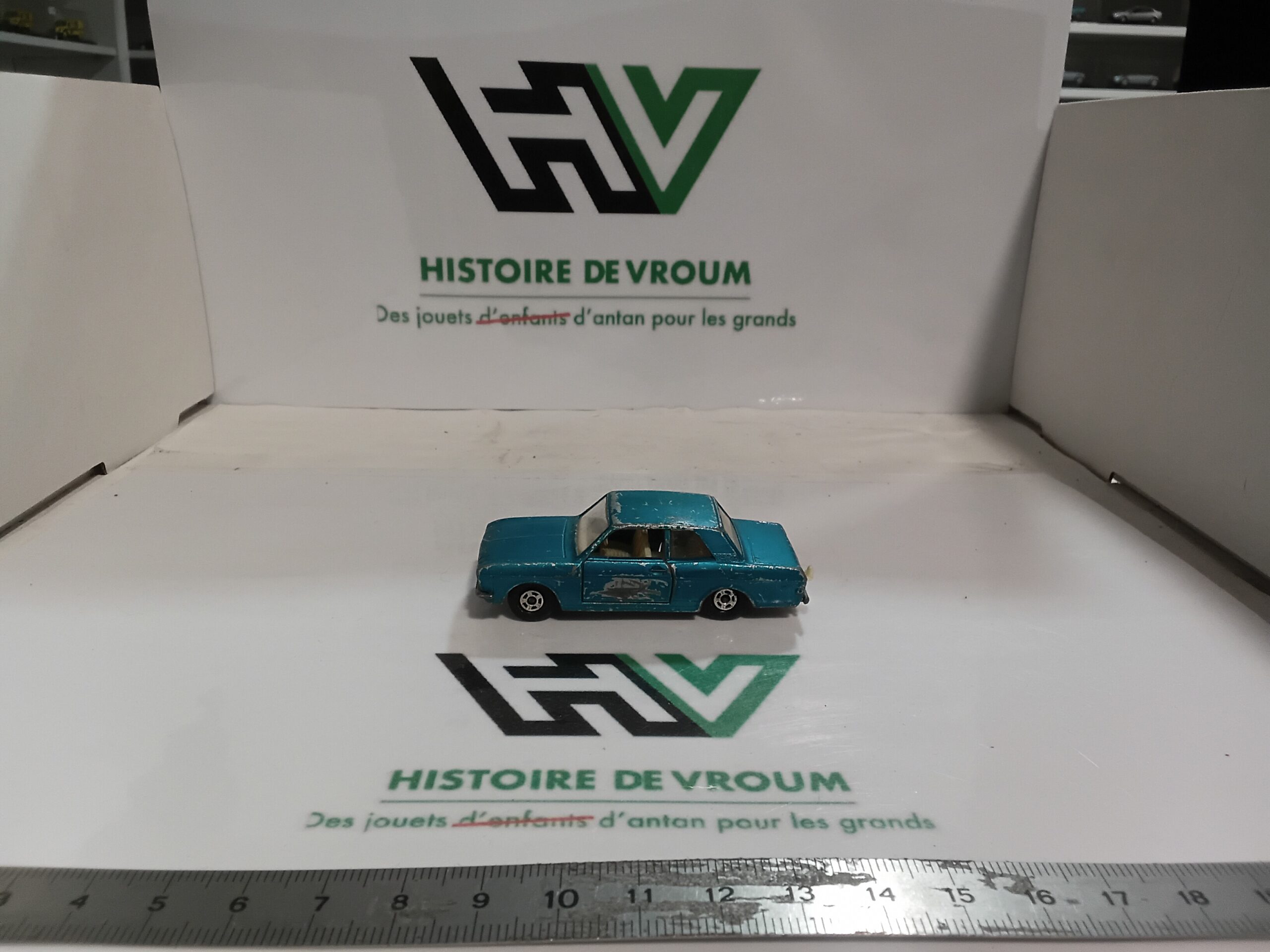 Vintage Matchbox Lesney Superfast N° 25 Ford Cortina Made in England