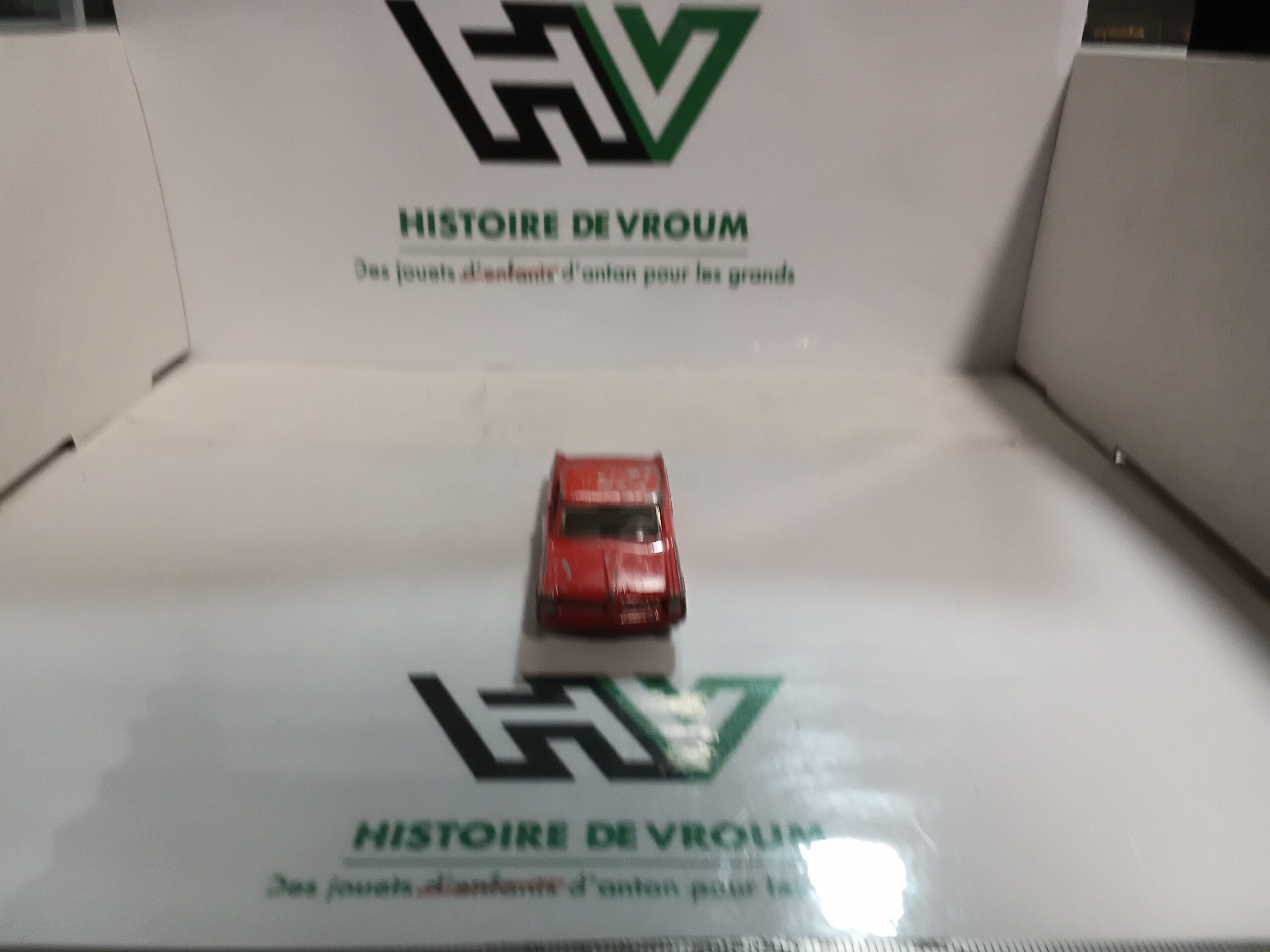 Vintage Matchbox Lesney N° 22 Pontiac GP Sports Coupe Rouge Regular Wheels (3) – Image 9