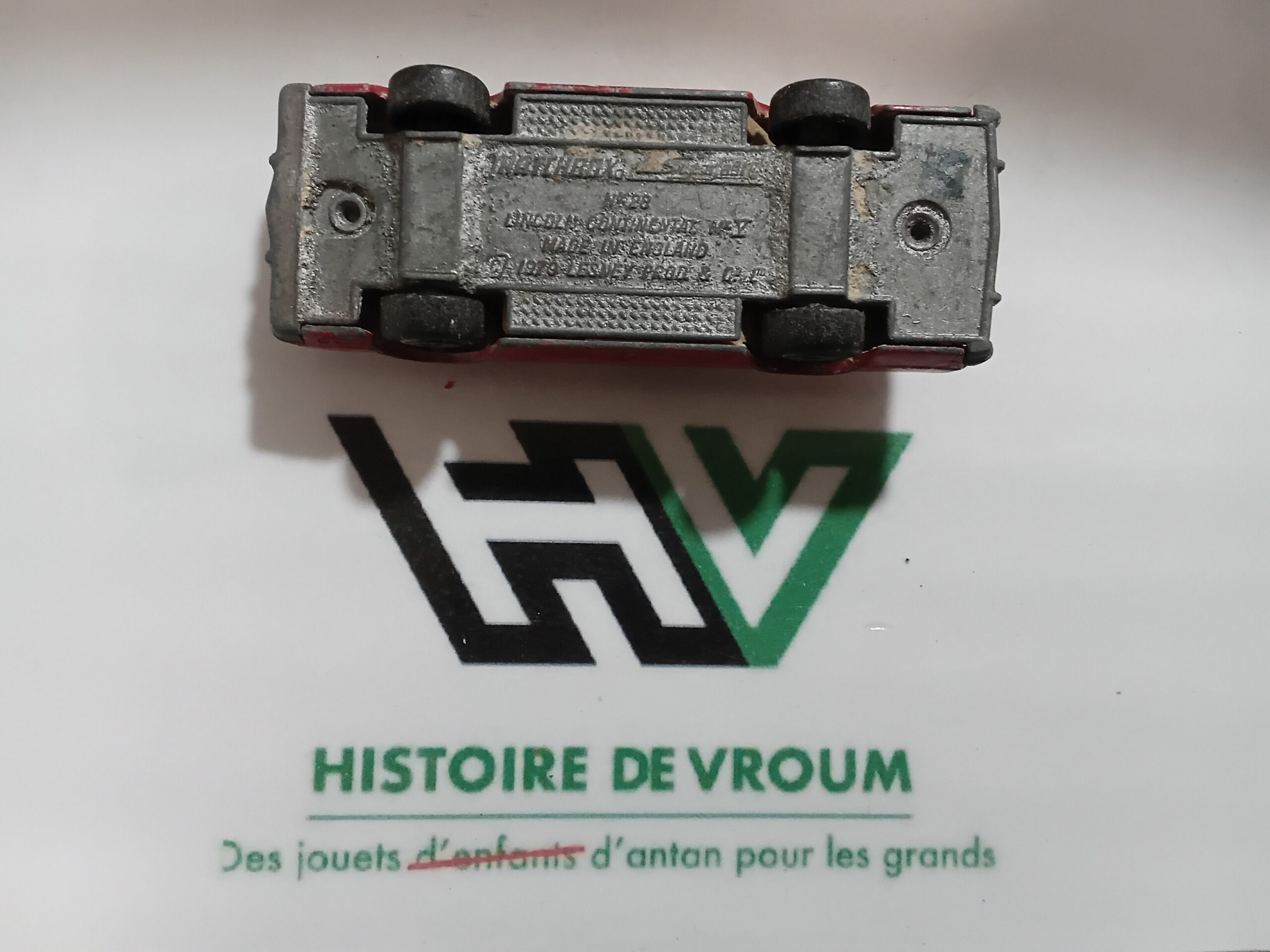 Miniature Matchbox Superfast N°28 Lincoln Continental Mk V 1979 - Lesney Made in England – Image 9