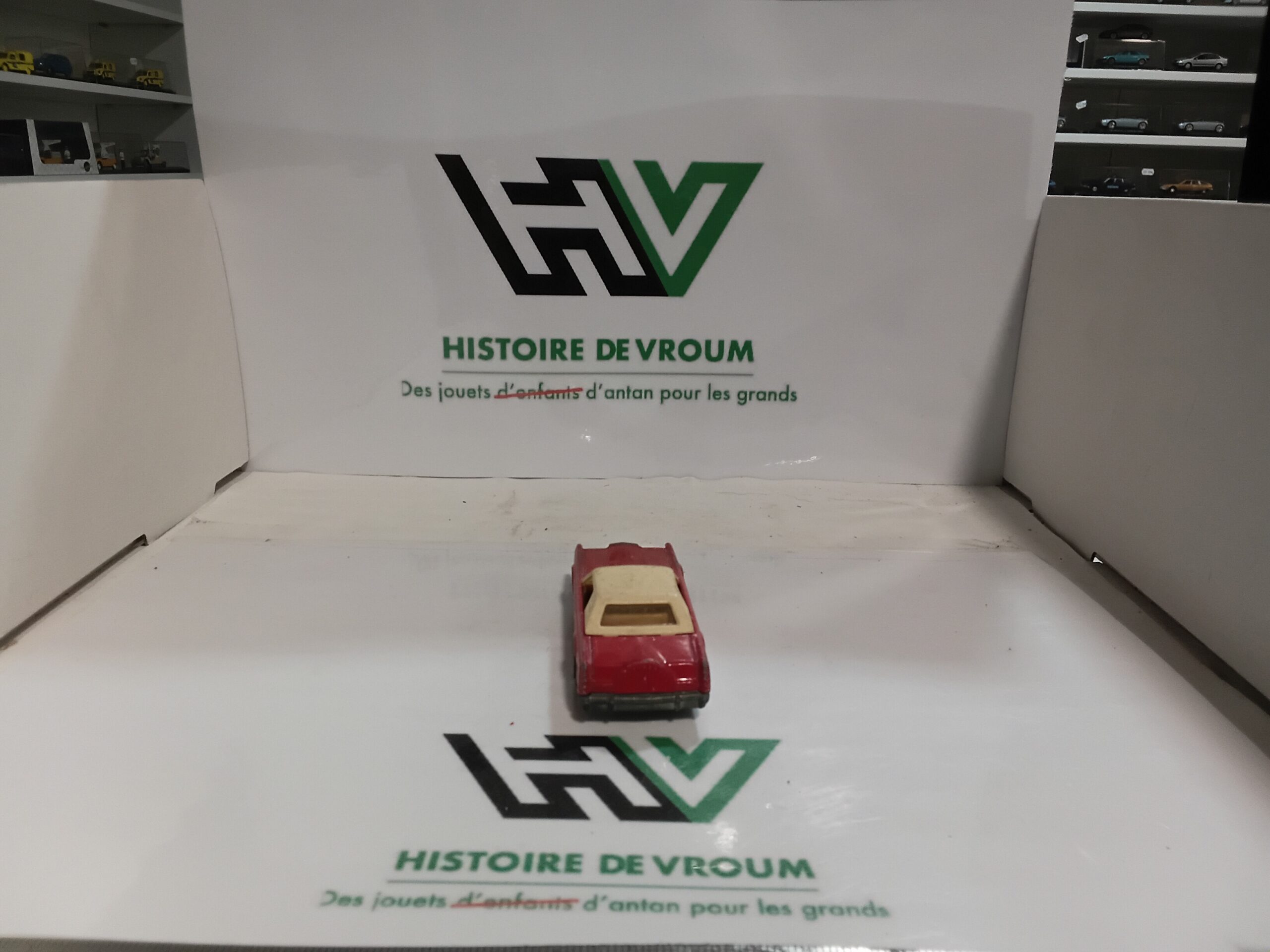 Miniature Matchbox Superfast N°28 Lincoln Continental Mk V 1979 - Made in England (2) – Image 7