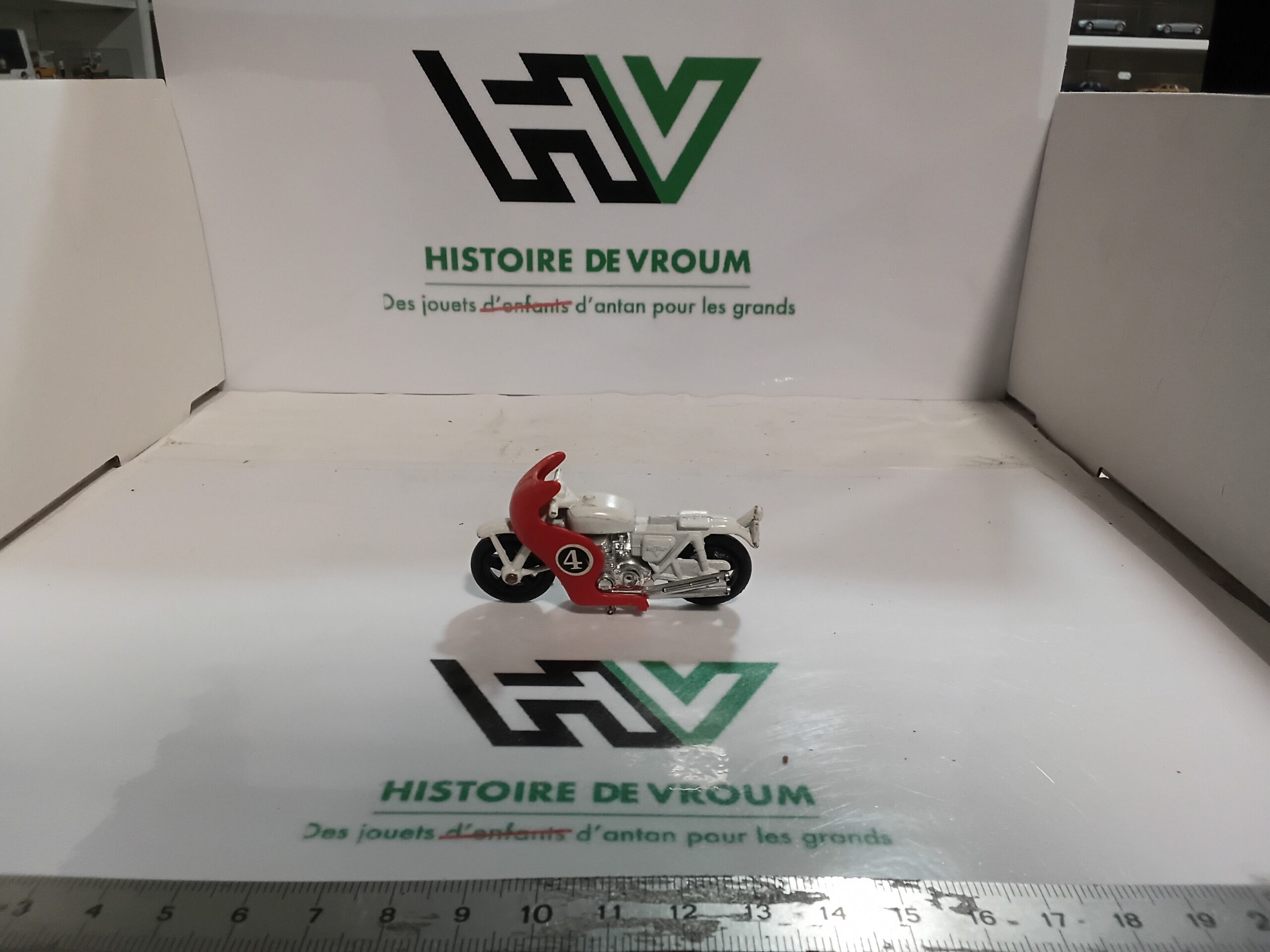 Matchbox Lesney N°33 Honda 750 Racing 1977 Made in England 1/34 - restauration
