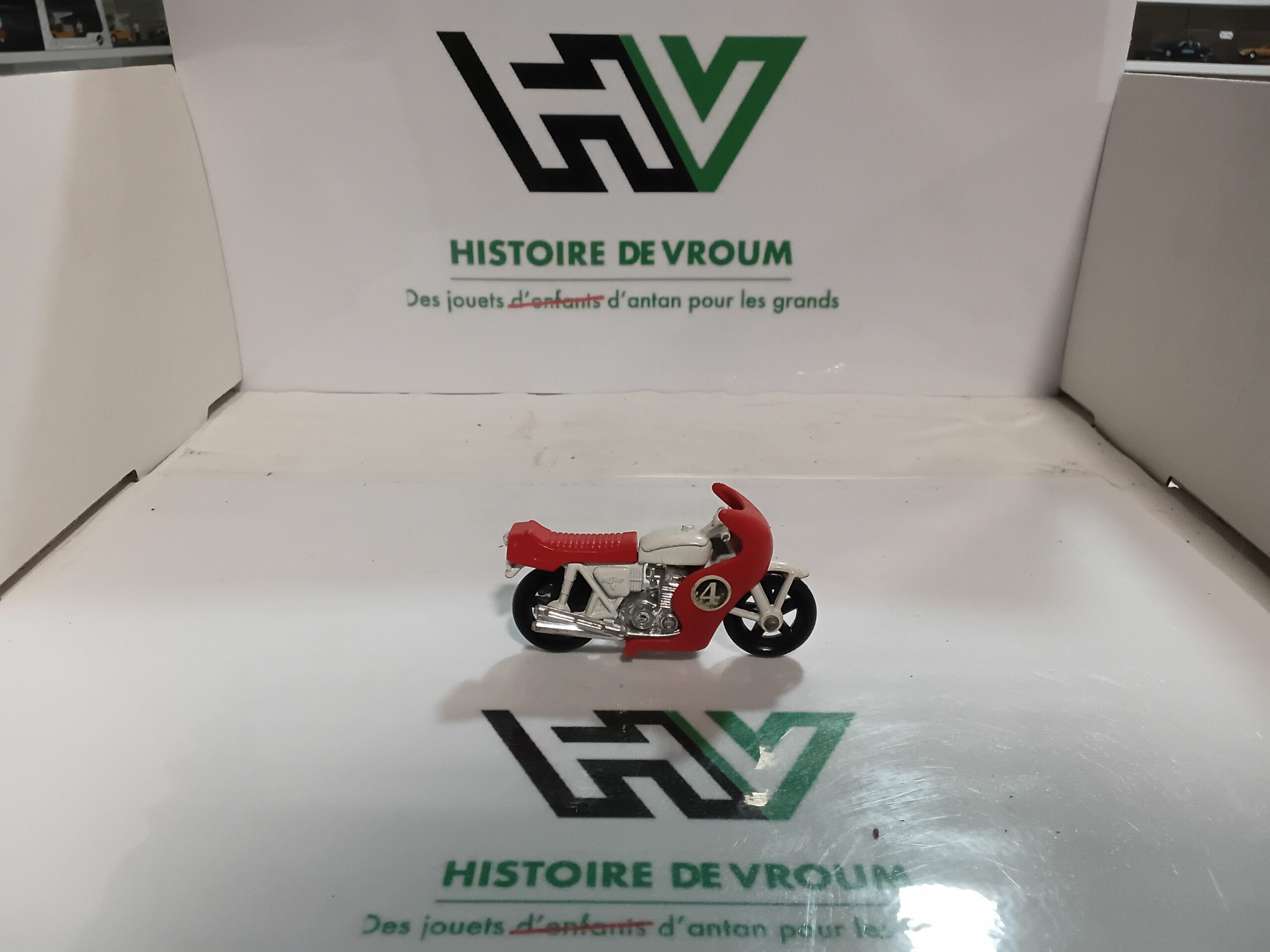 Matchbox Lesney N°33 Honda 750 Racing Red White 1977 Made in England 1/34 (1) – Image 6