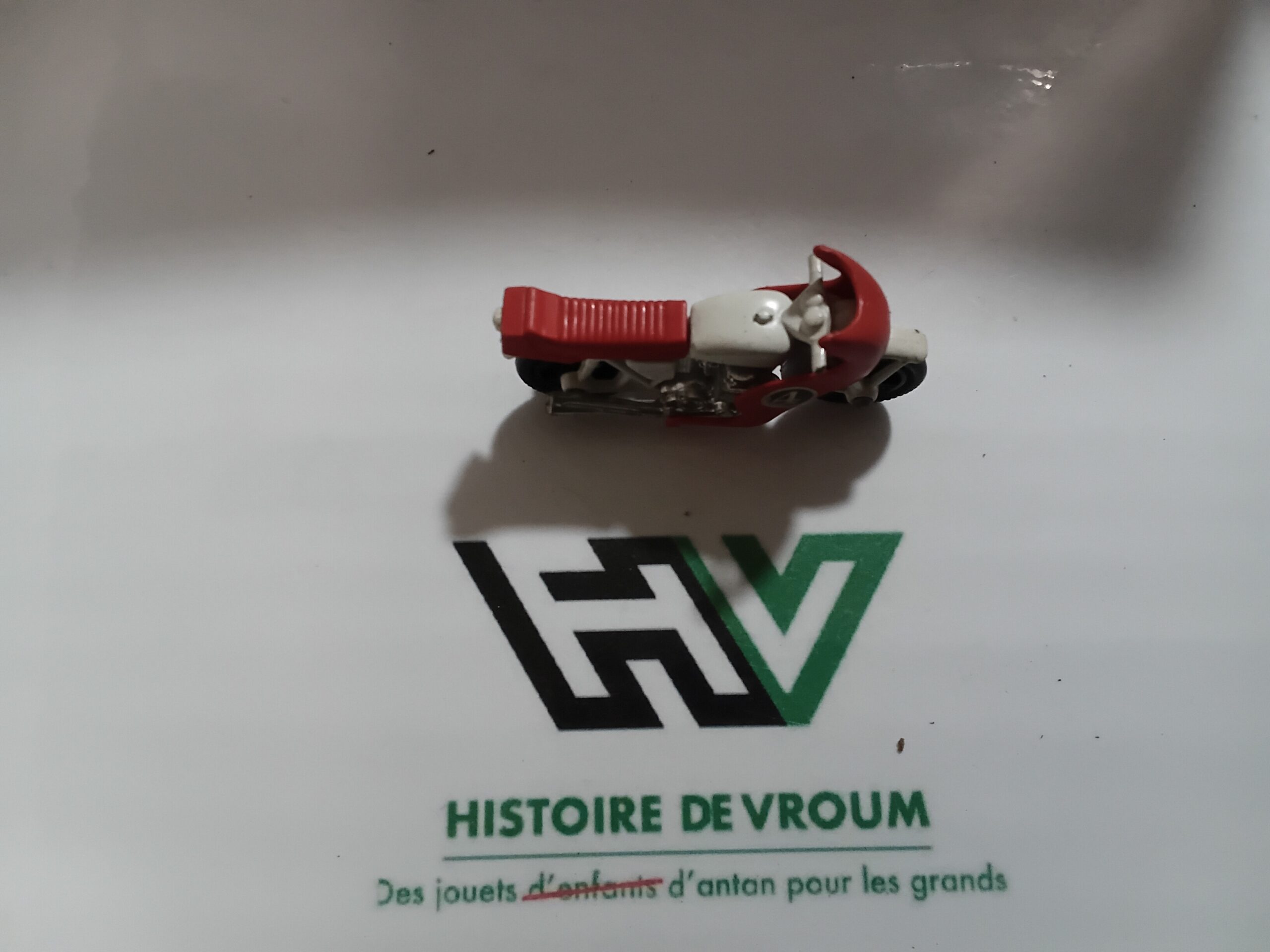 Matchbox Lesney N°33 Honda 750 Racing Red White 1977 Made in England 1/34 (1) – Image 8