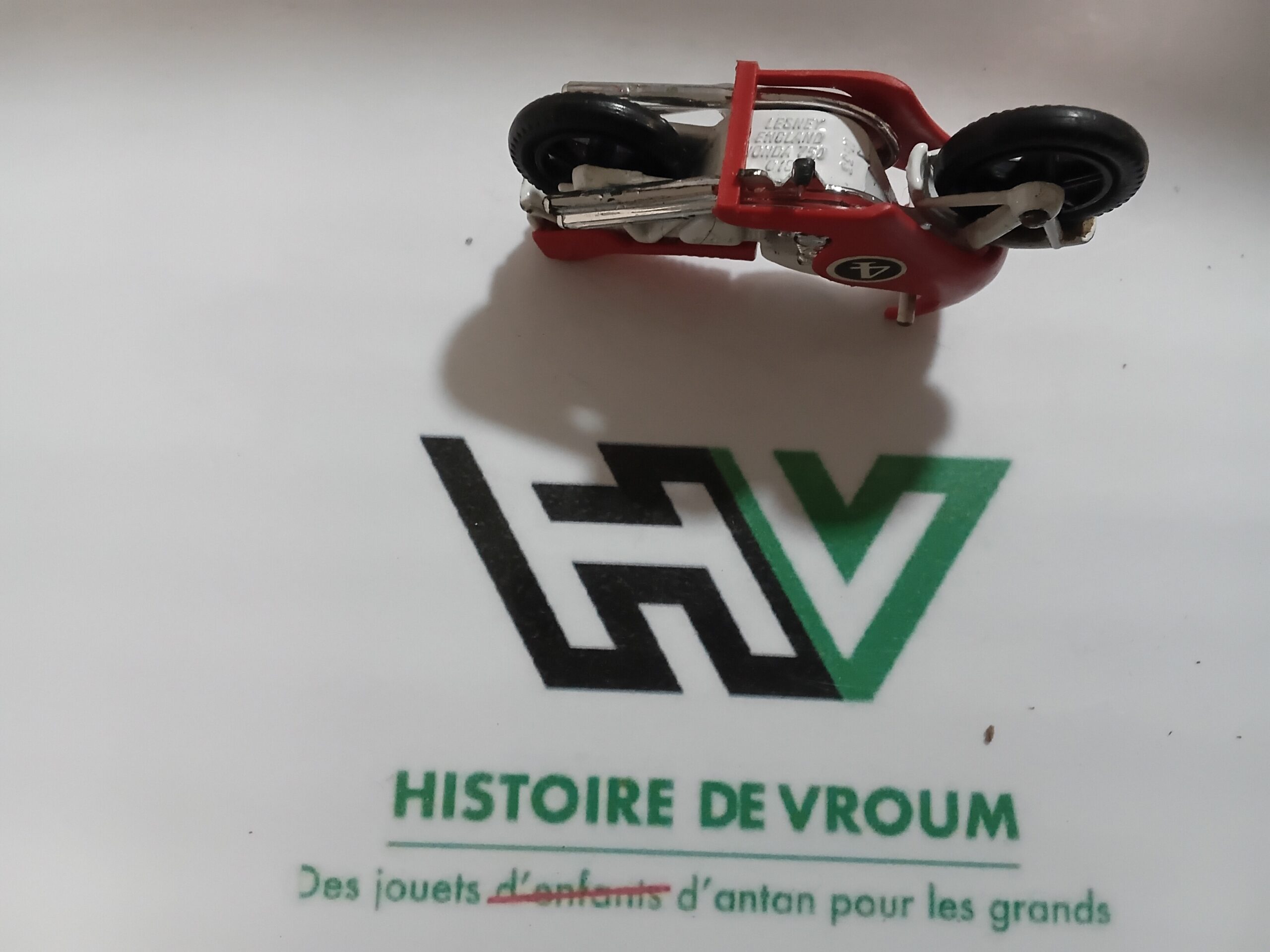 Matchbox Lesney N°33 Honda 750 Racing Red White 1977 Made in England 1/34 (1) – Image 9