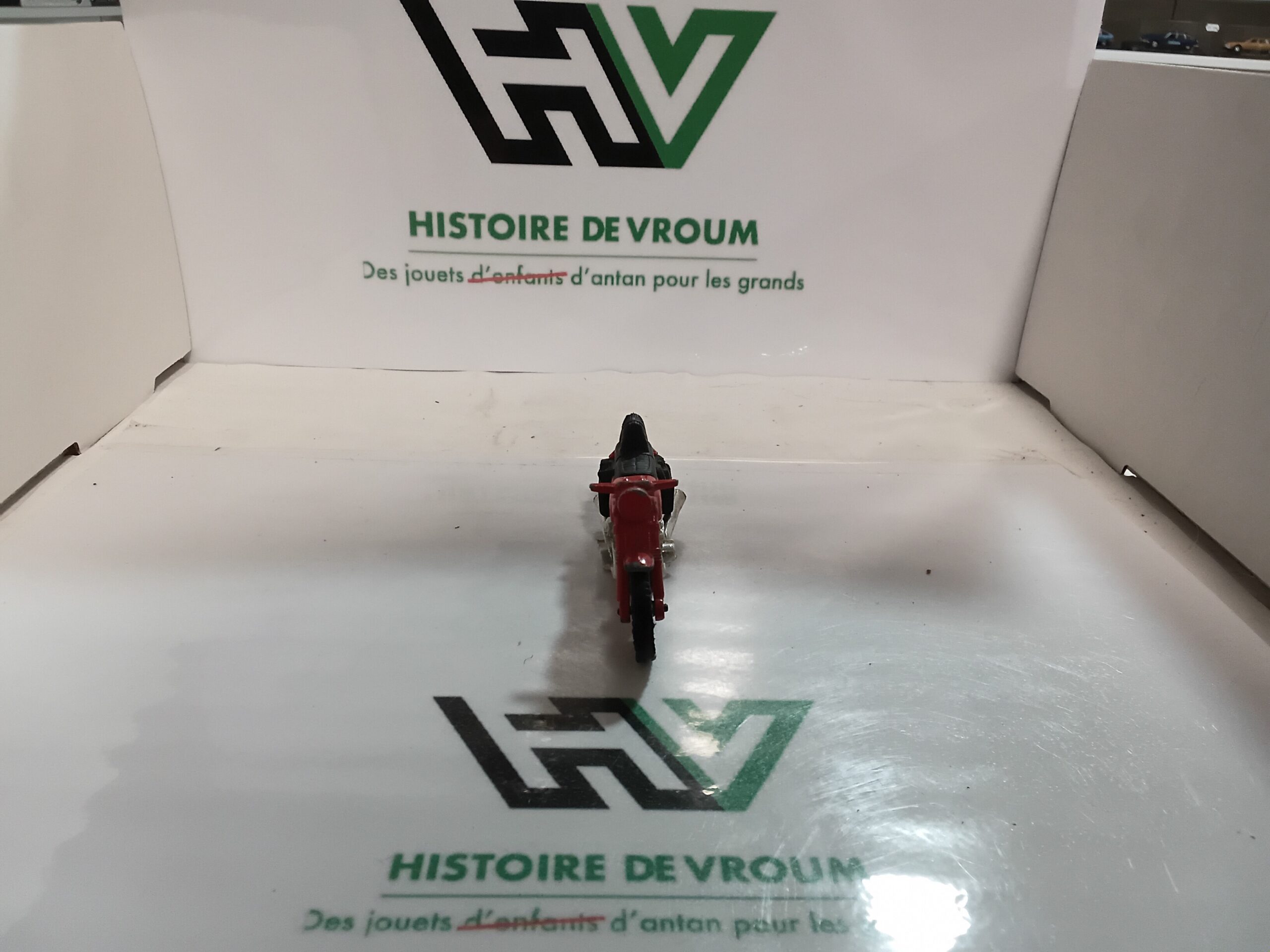 Miniature Moto Majorette Honda 750 rouge (Ref. 203) - Made in France Vintage (2) – Image 5