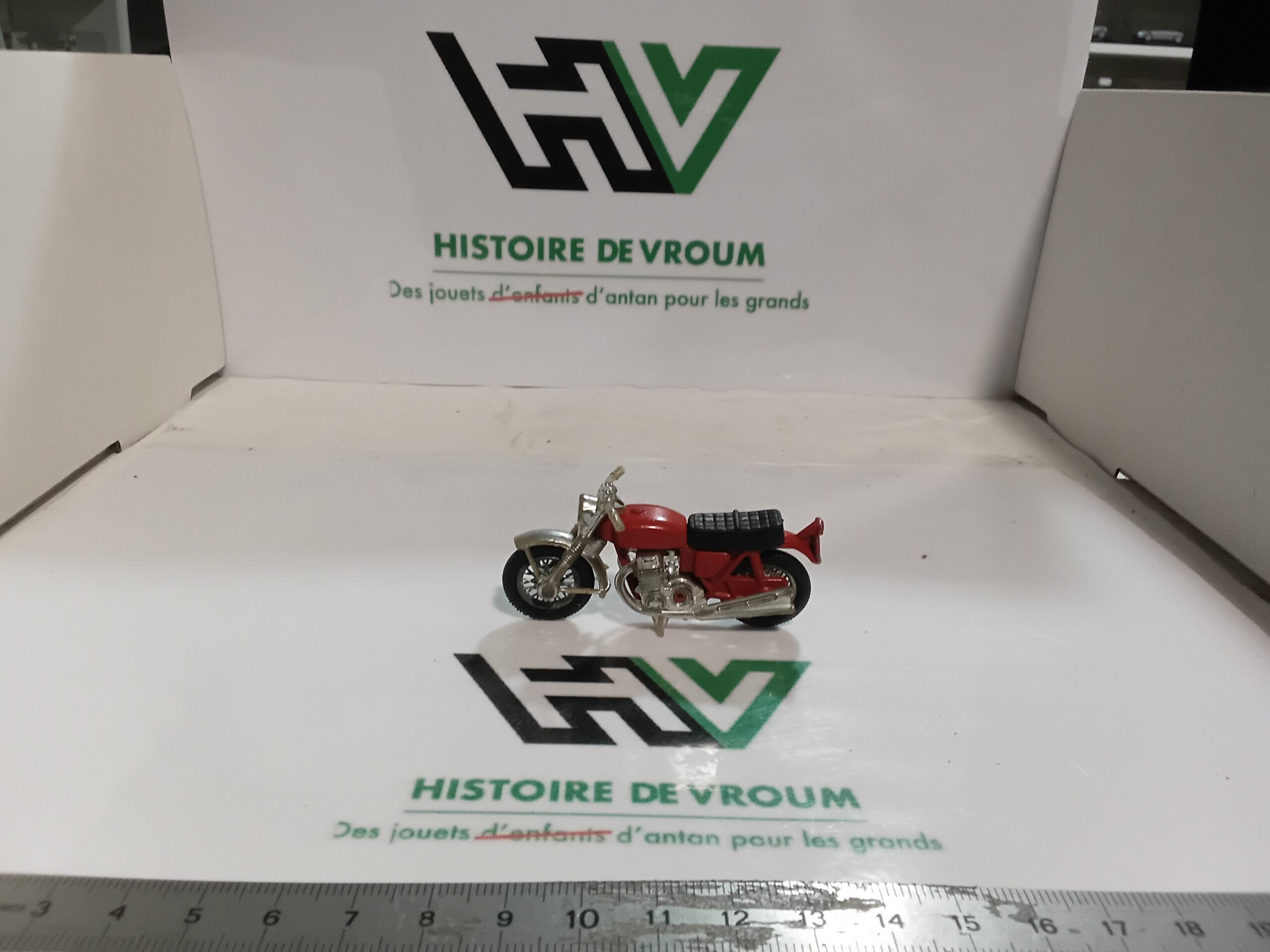 Matchbox Lesney N°18 Hondarora (1974) - Moto miniature vintage Made in England