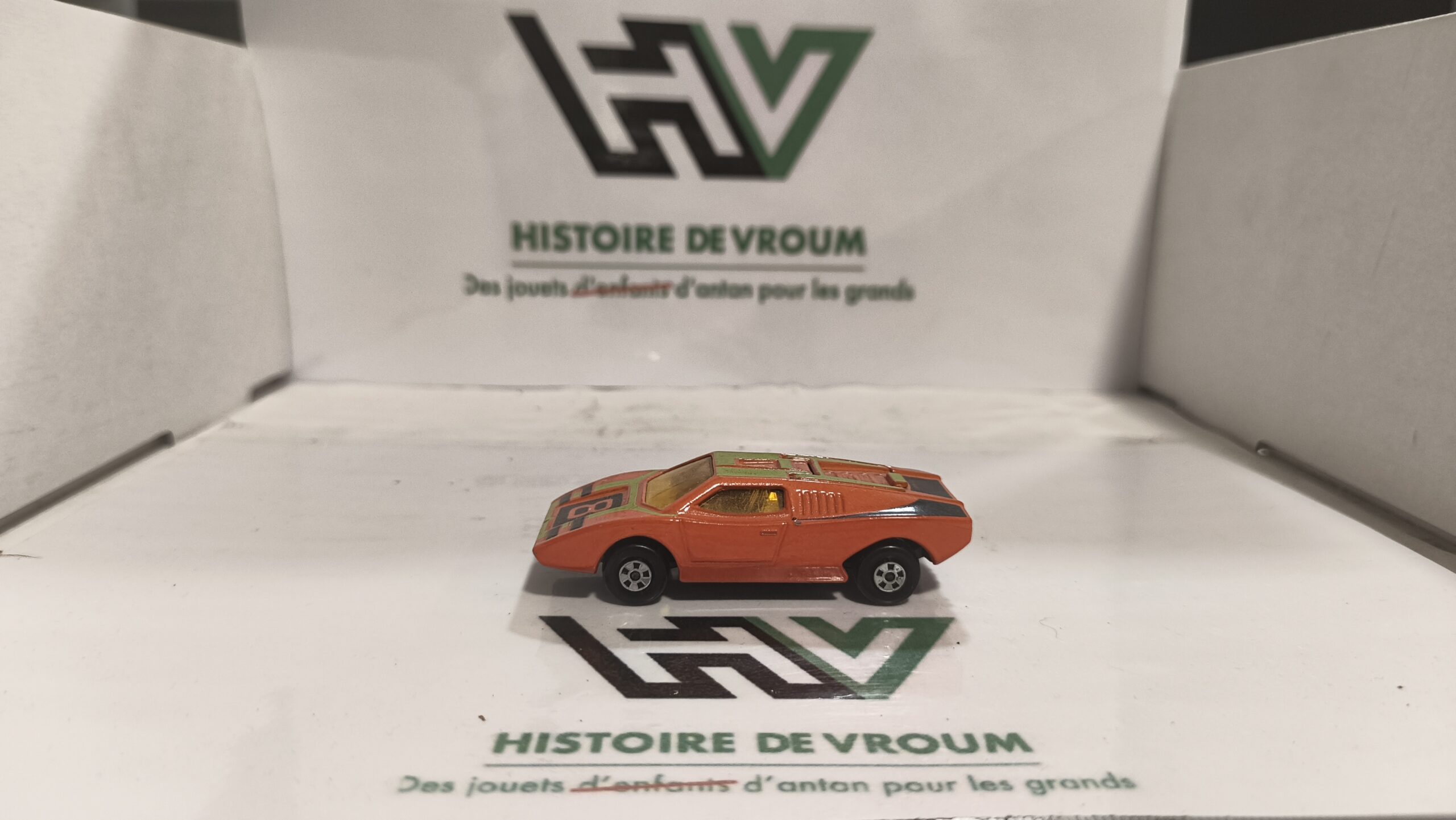 Matchbox Superfast n°27 Lamborghini Countach Lesney – Made in England