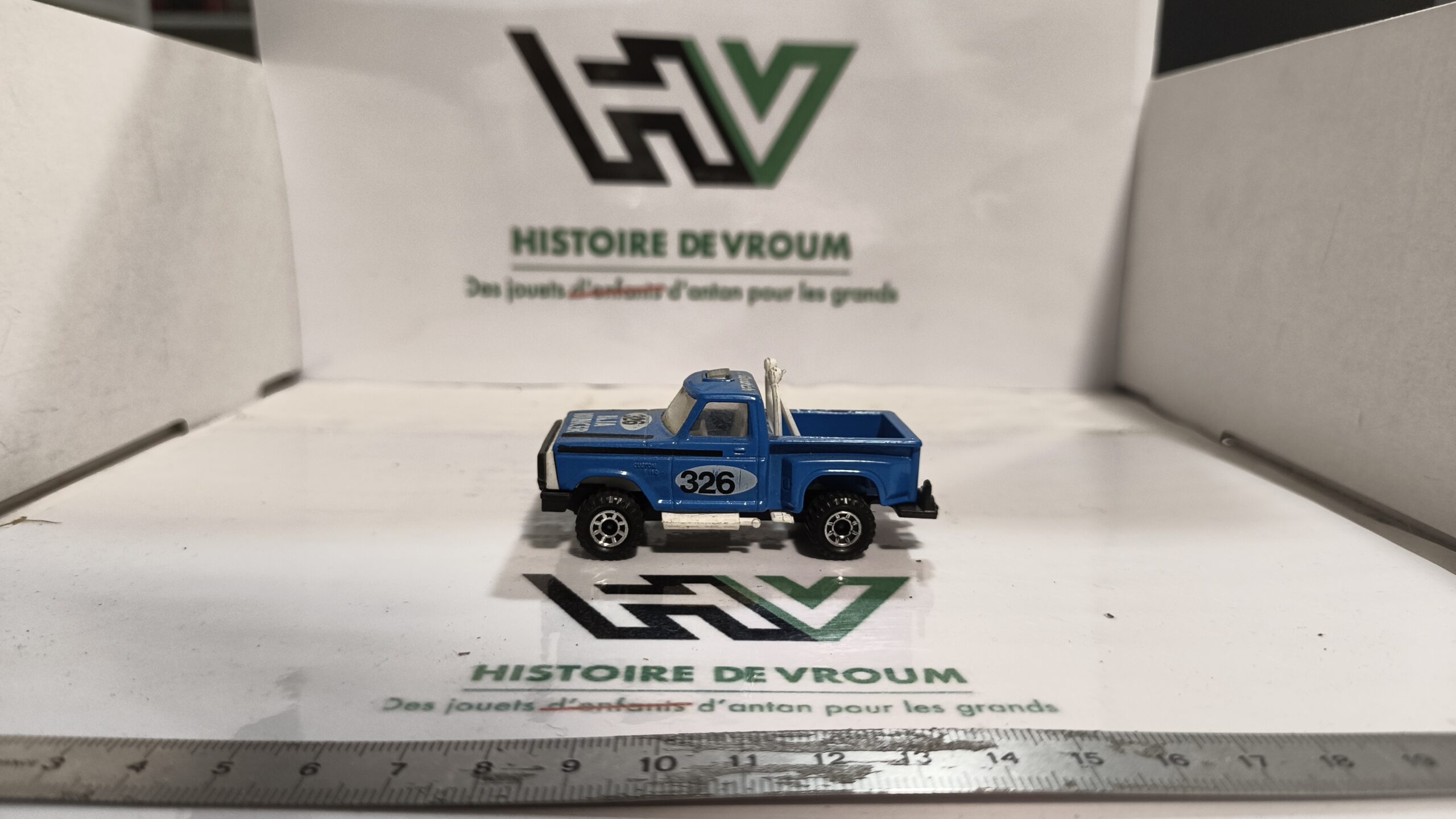 Matchbox MB53 Ford Flareside Pick-Up – Vintage 1982 bleu (1)