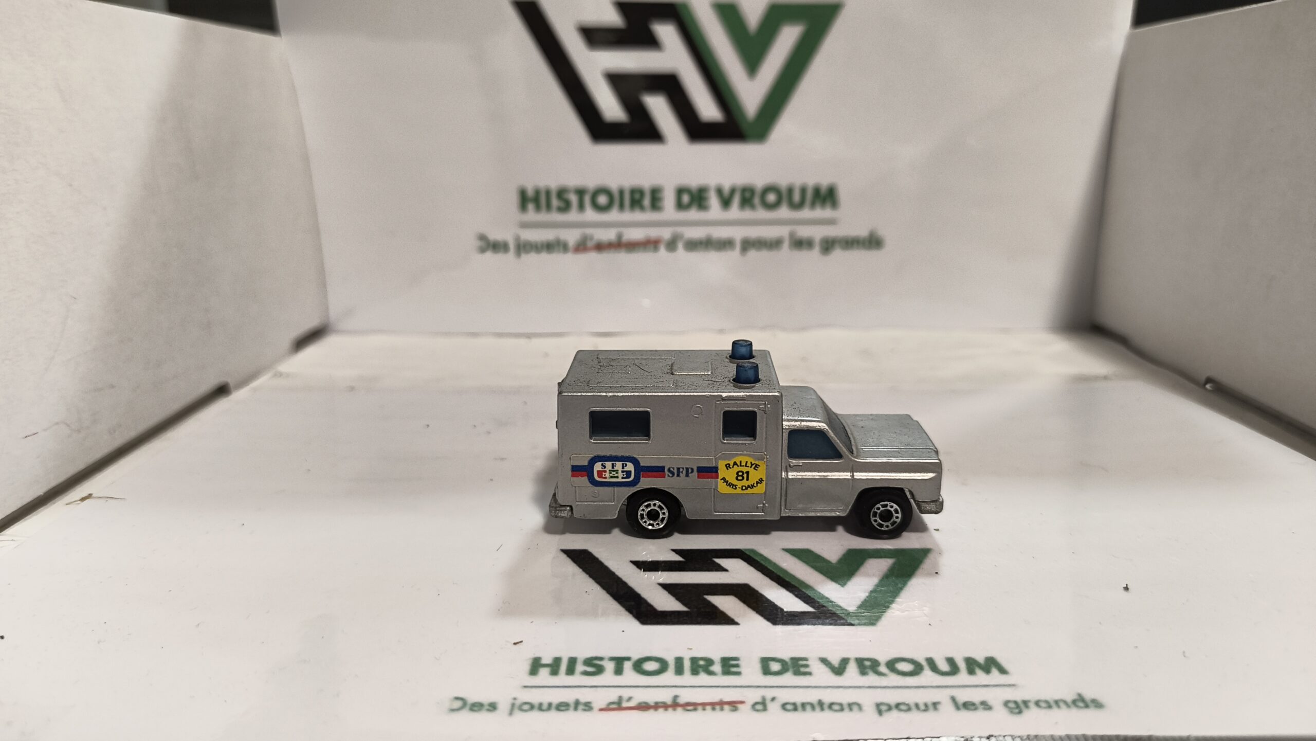 Matchbox Superfast n°41 Ambulance grise Lesney – Made in England – Image 6