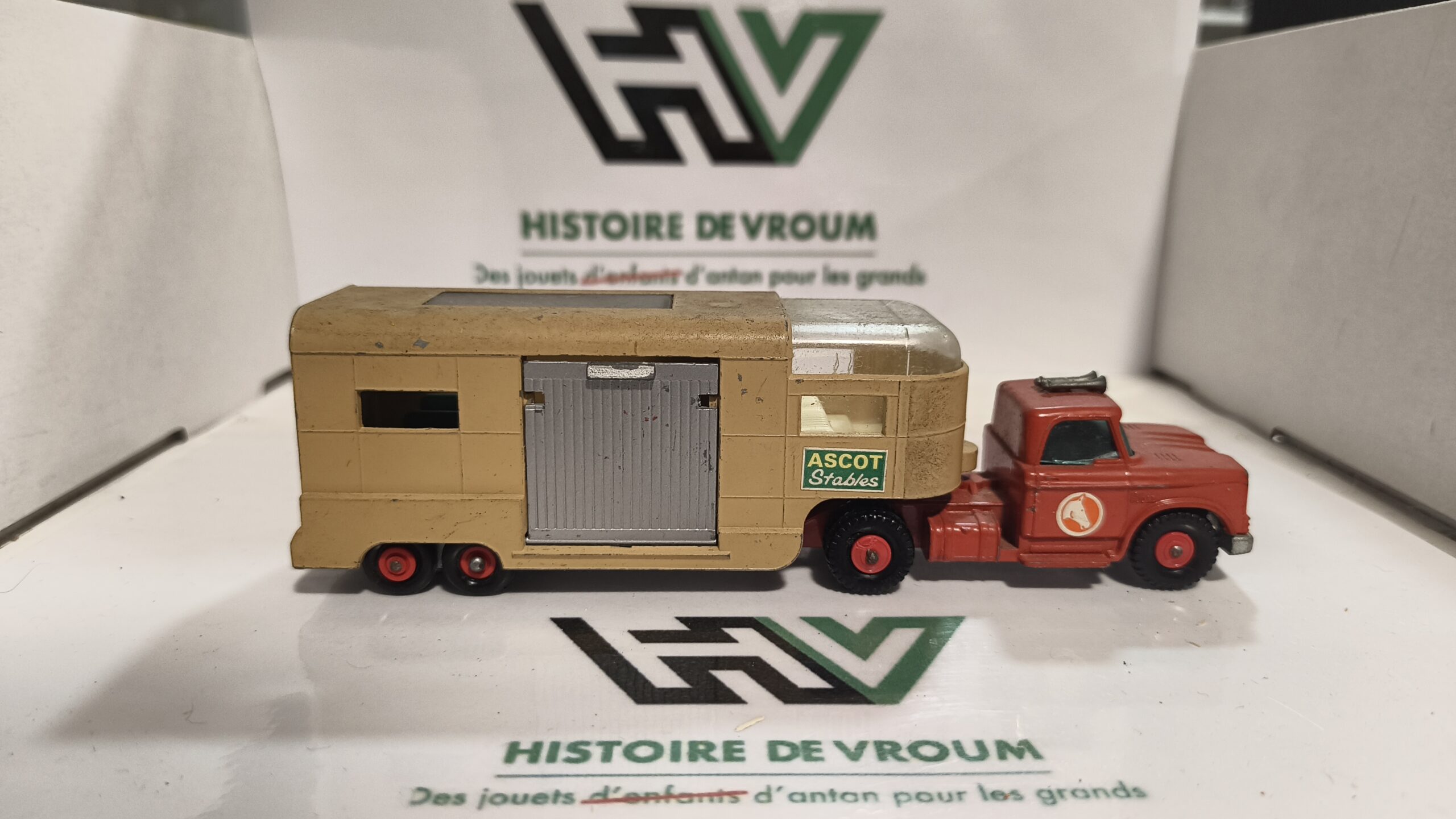 Matchbox Super Kings K-18 Dodge Tractor & Horse Van – Made in England – Image 7