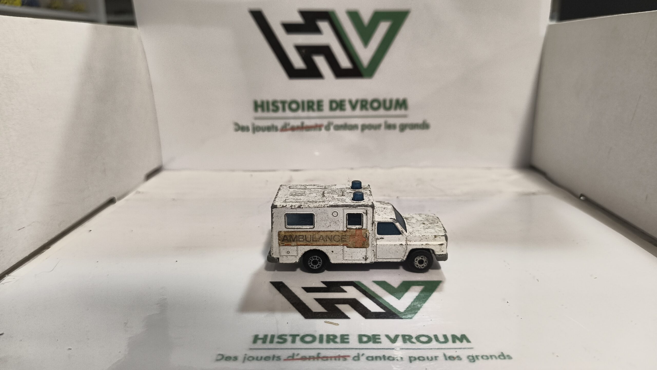 Miniature Matchbox Superfast n°41 - Ambulance Blanche (1) – Image 6