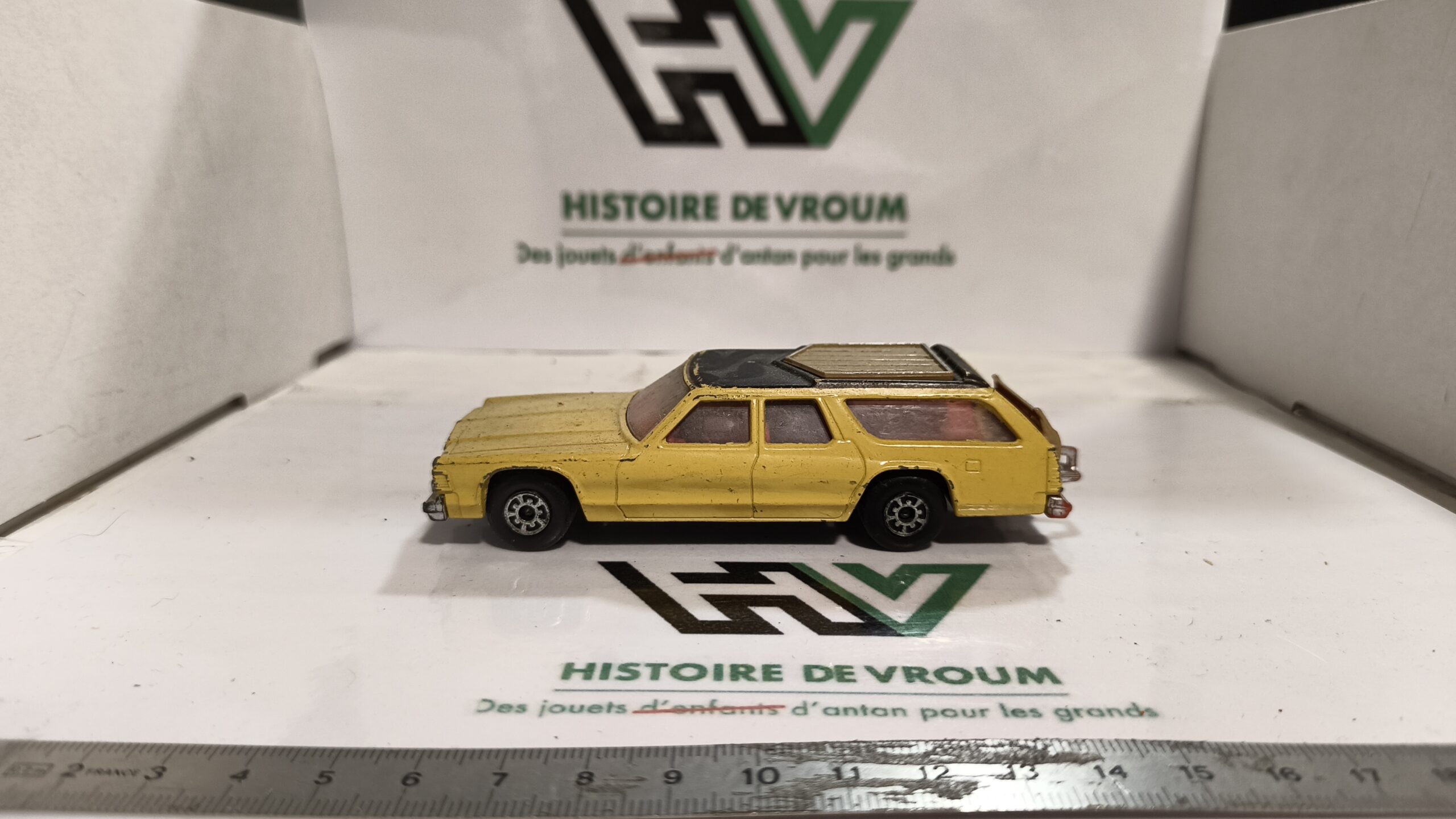 Matchbox Lesney Super Kings K-67/68 Dodge Monaco Estate – Made in England – Vintage