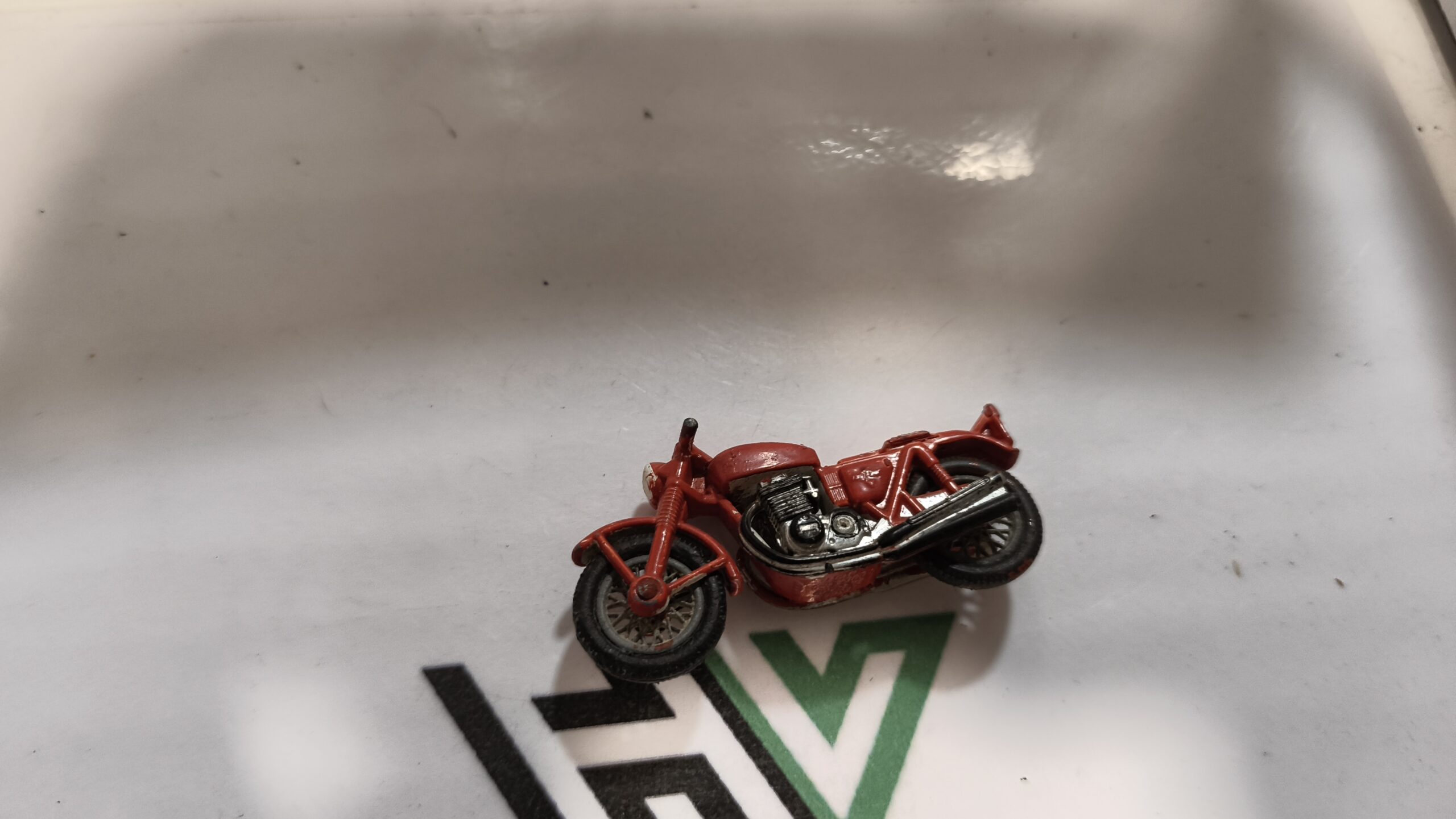 Majorette Honda 750 Four Rouge – Moto Vintage – Made in France – Image 5