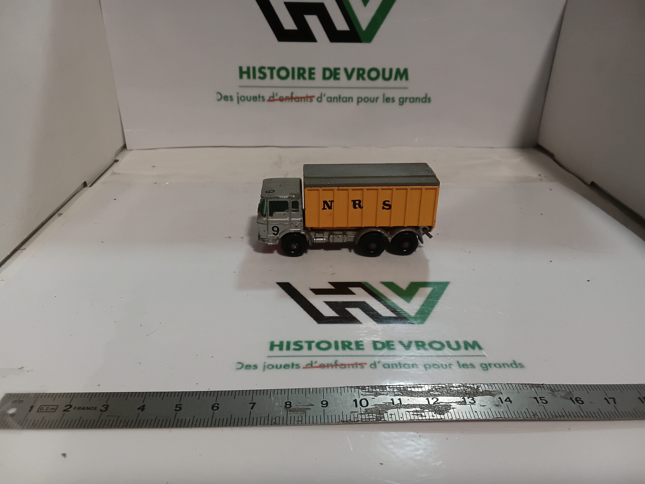 Camion DAF Tipper Container Truck Matchbox Lesney 1/64