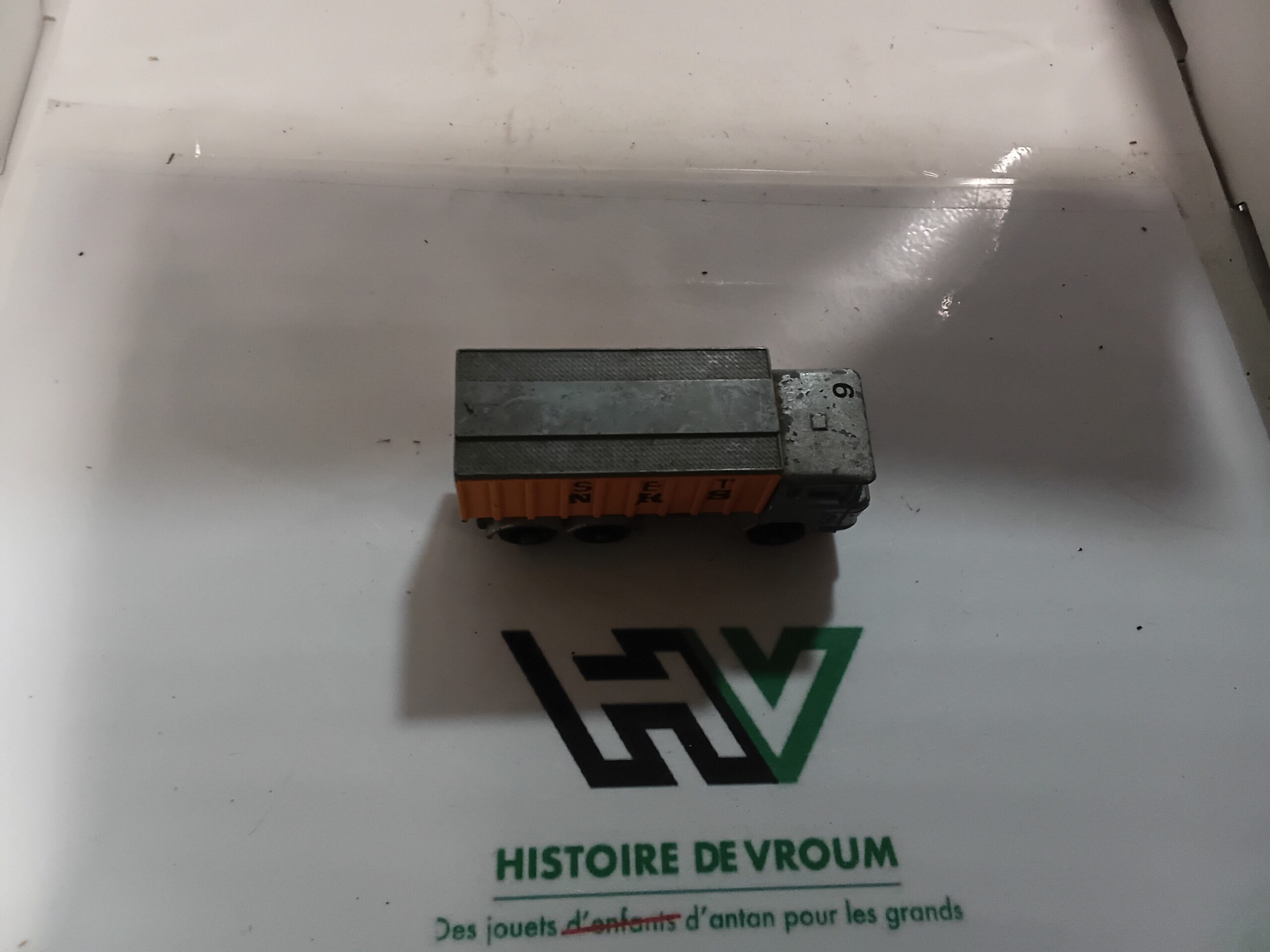 Camion DAF Tipper Container Truck Matchbox Lesney 1/64 – Image 5