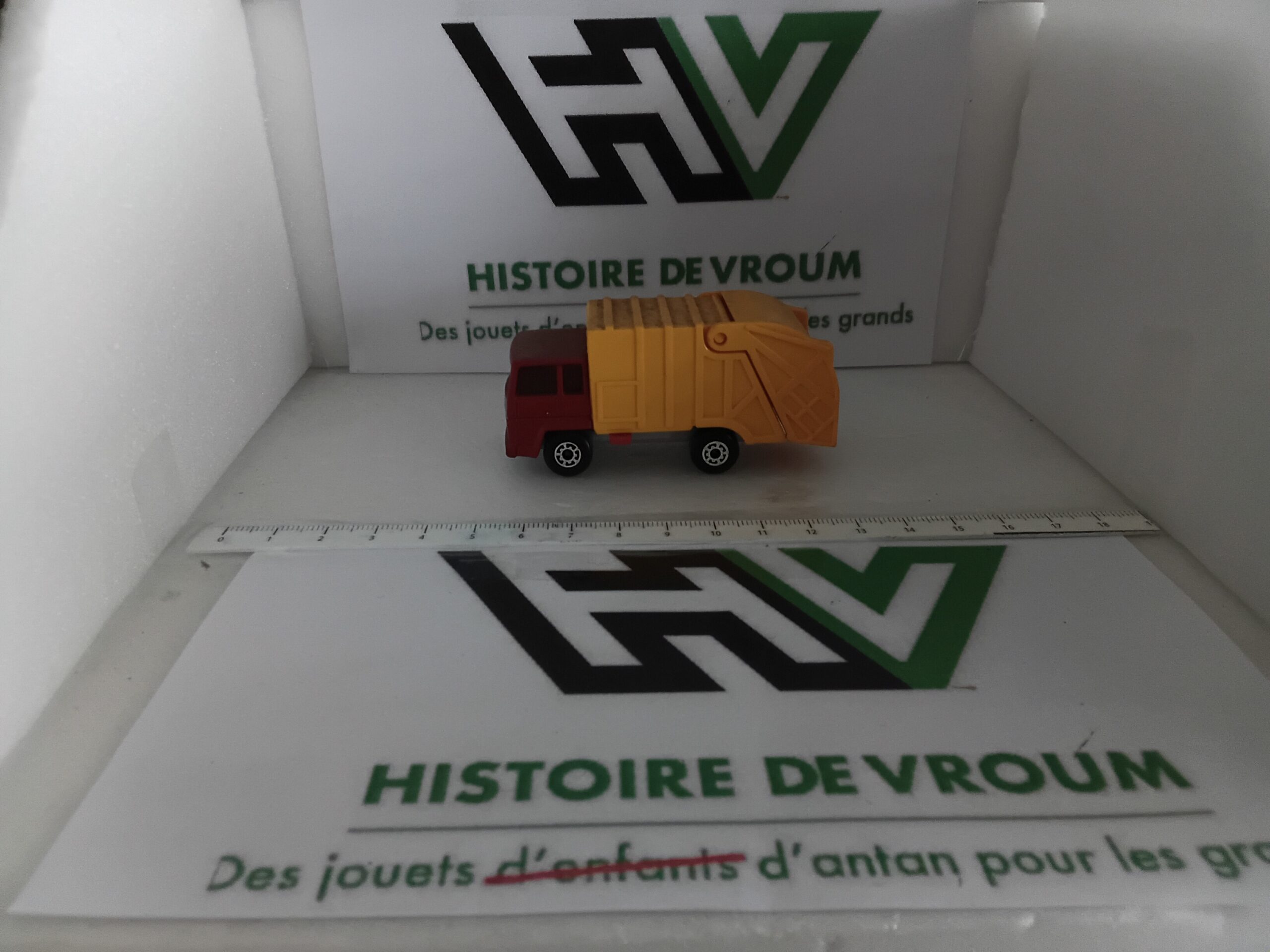 Camion Poubelle Refuse Truck Matchbox Lesney N°36