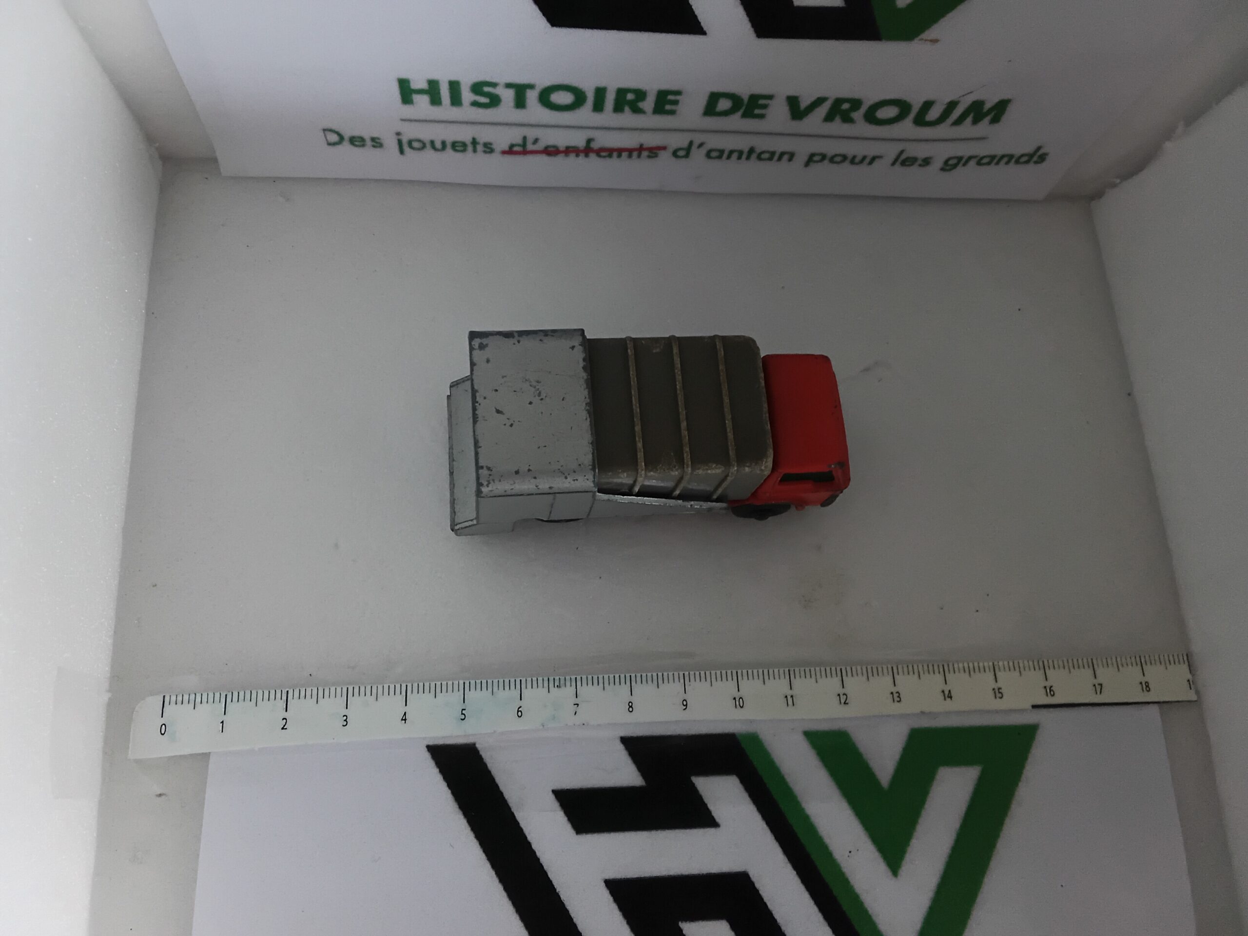 Camion Poubelle Matchbox Lesney N°7 (Gris & Orange) – Image 6