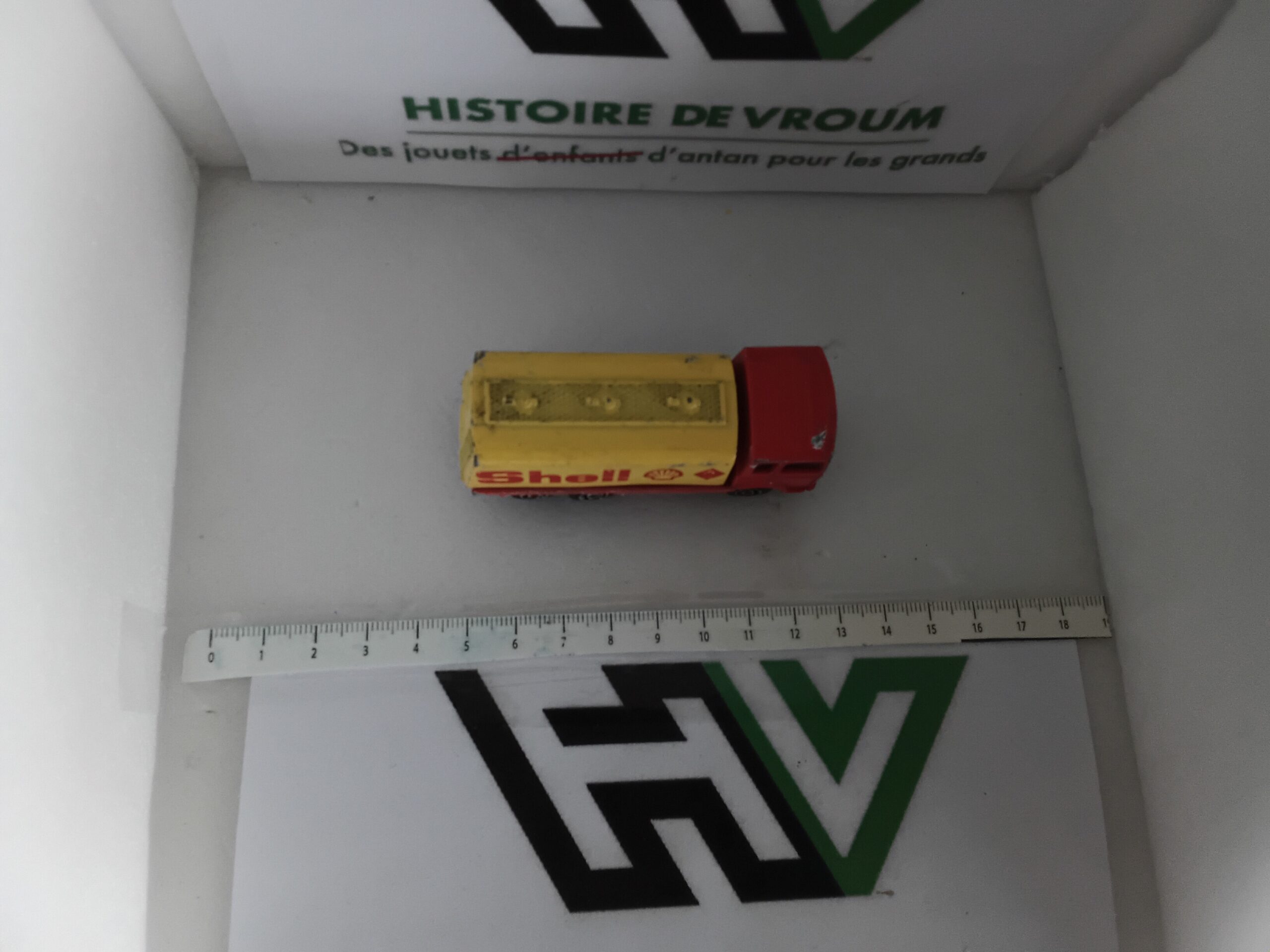Camion Saviem "Shell" Jaune & Rouge Majorette 1/100 – Image 6