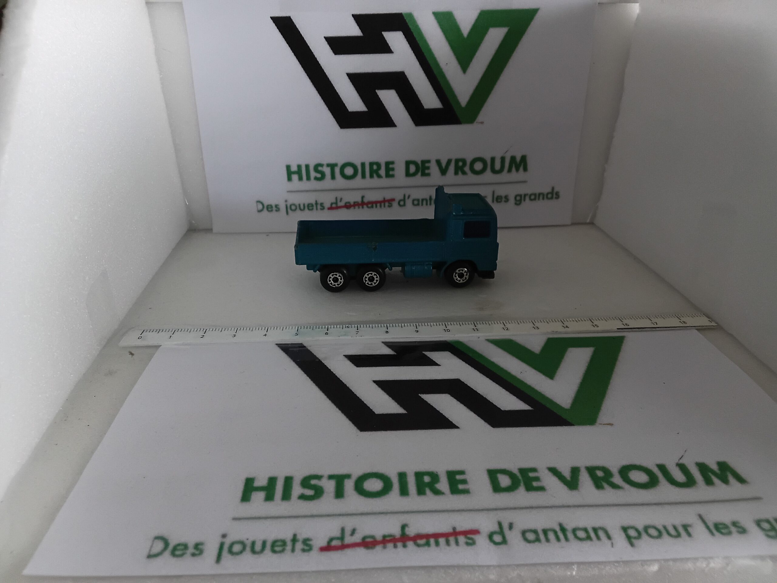 Camion International (Intl) Bleu Matchbox 1/90 (1984) – Image 5
