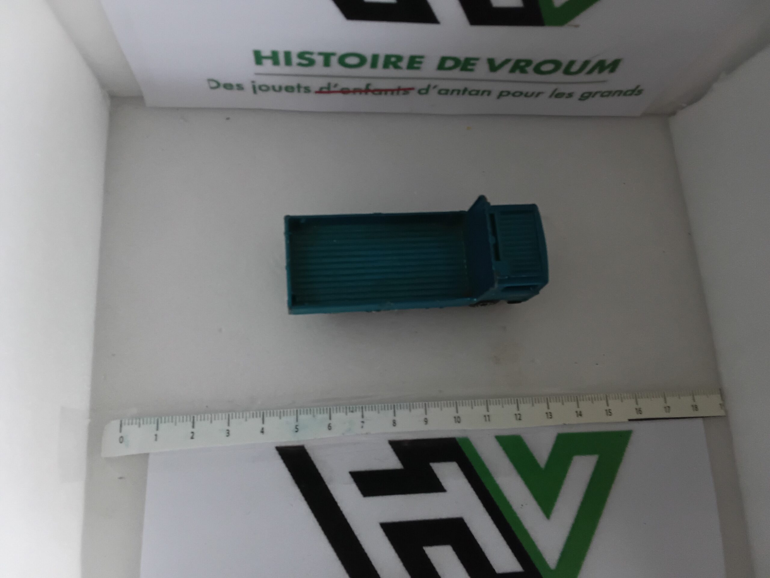 Camion International (Intl) Bleu Matchbox 1/90 (1984) – Image 6