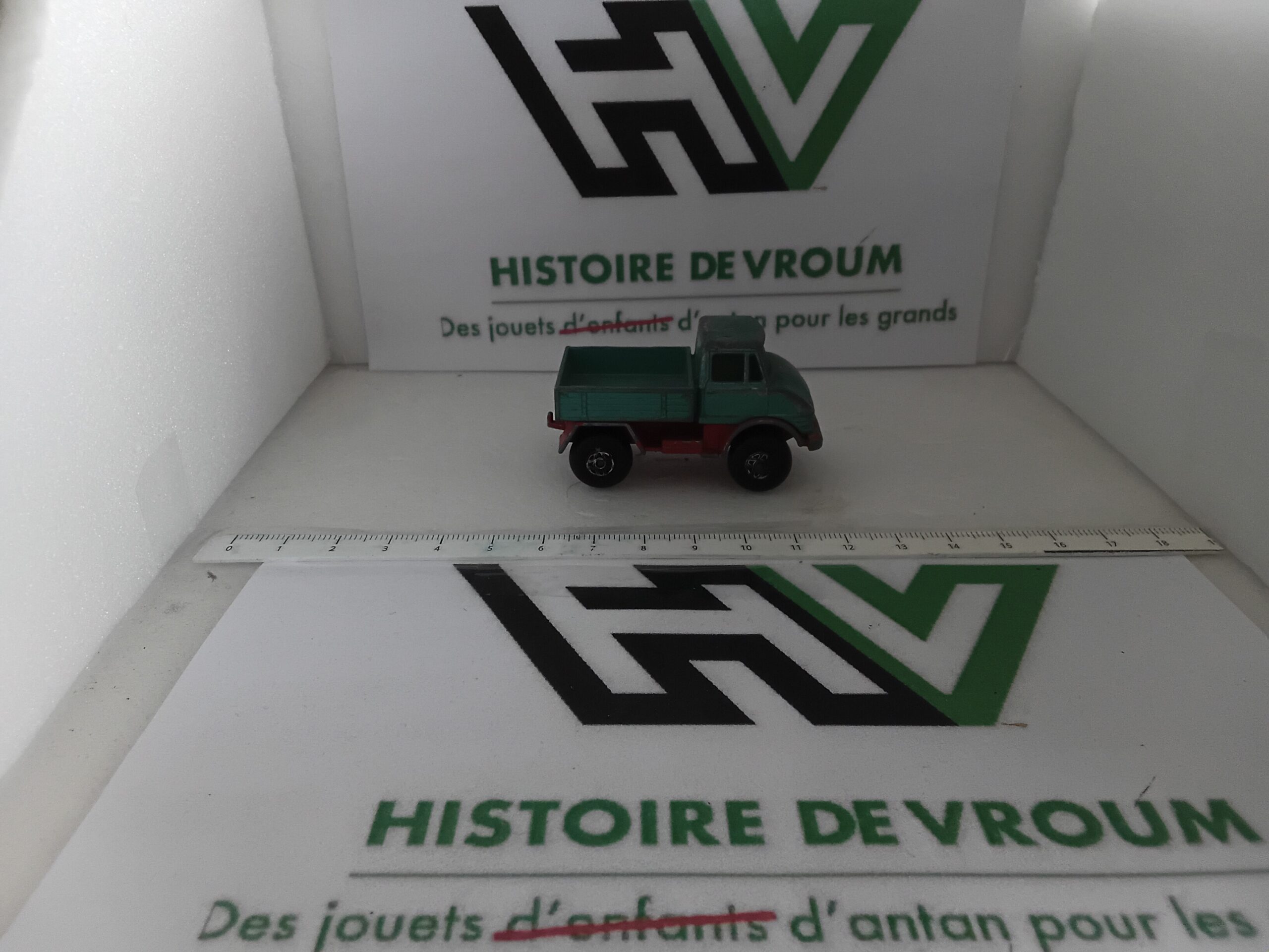 Mercedes-Benz Unimog Matchbox Lesney N°49 (Rouge & Bleu) – Image 5