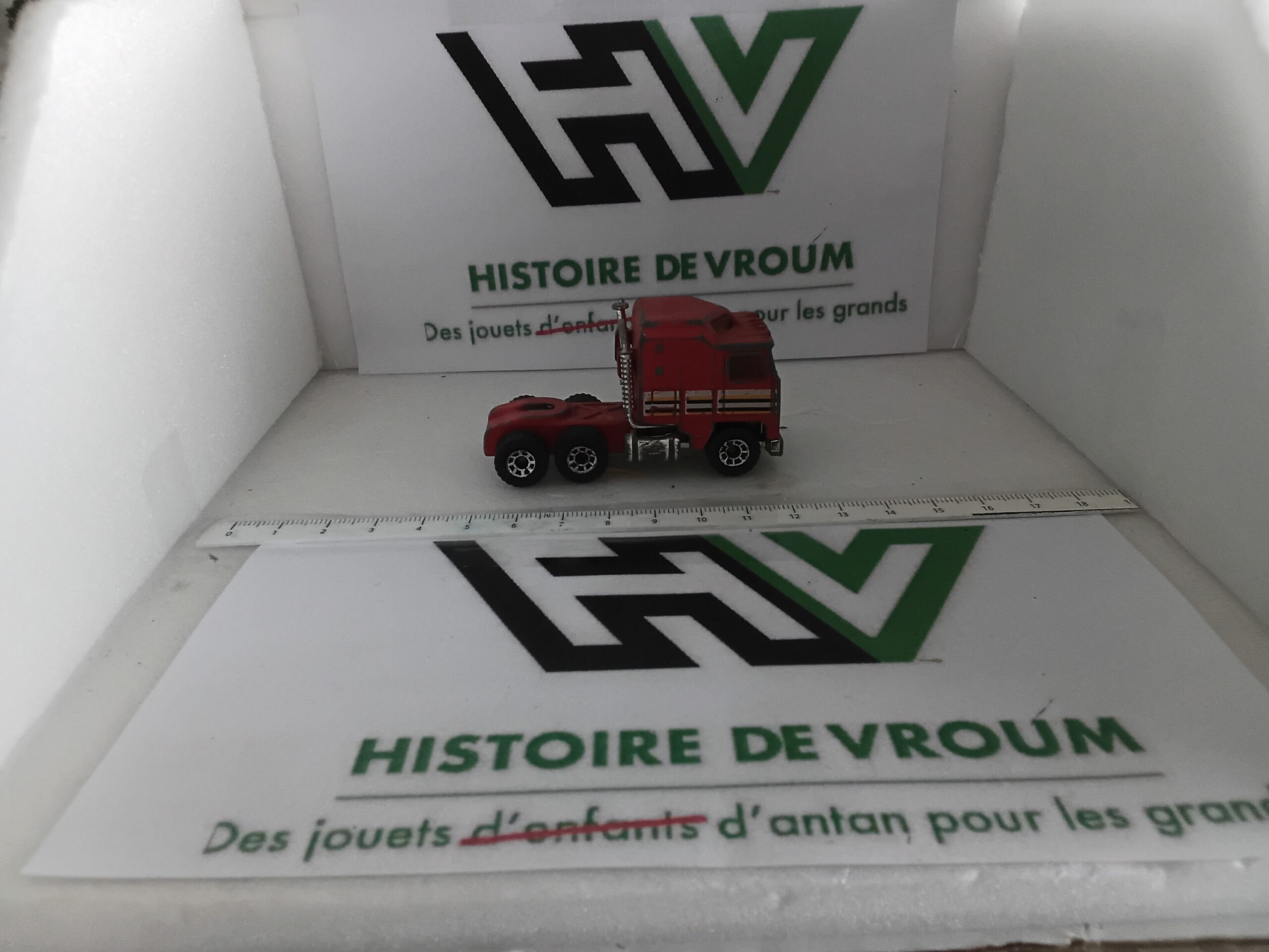 Camion Kenworth Rouge Matchbox (1981) – Image 5