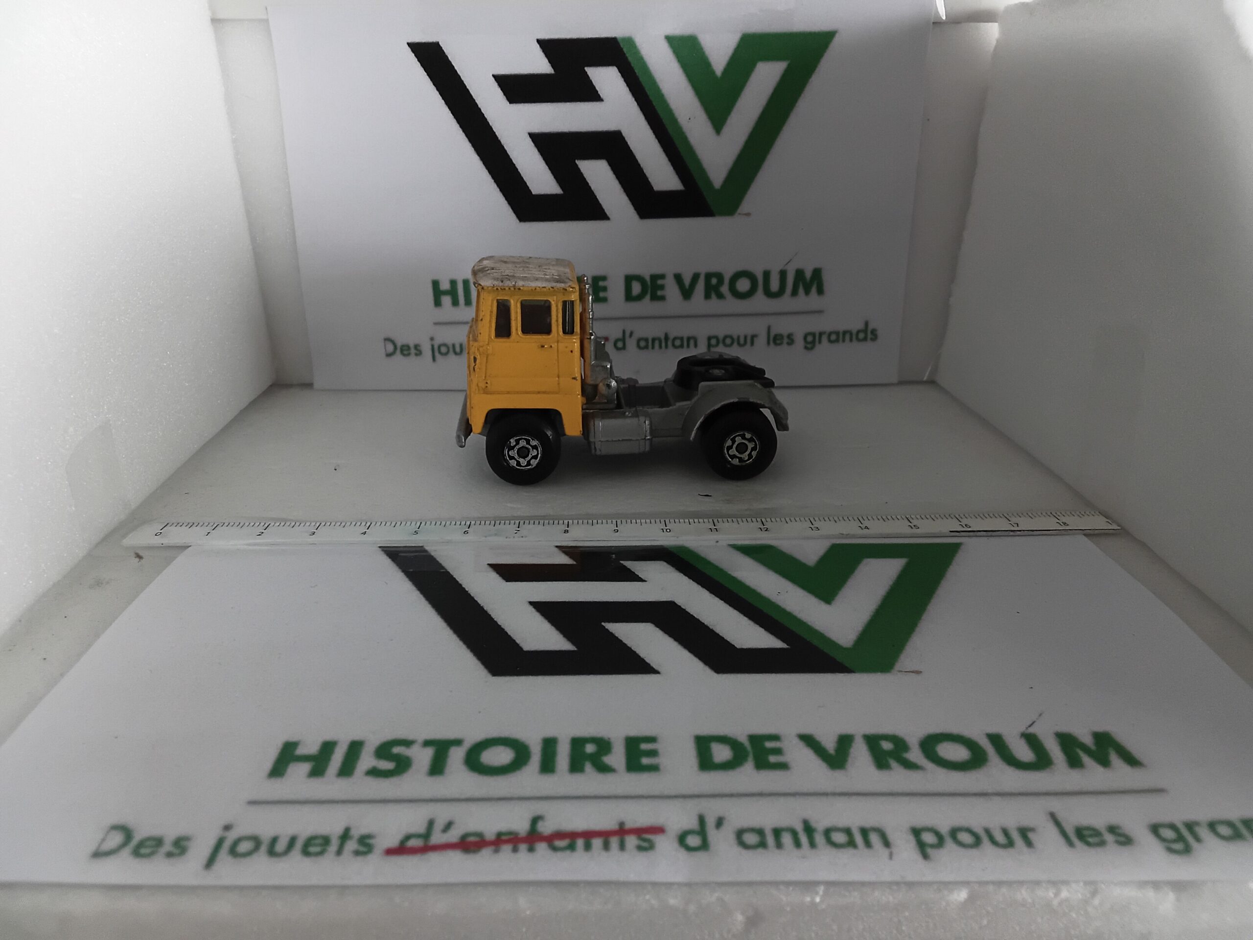 Camion Tracteur Scammell Matchbox Lesney (Jaune & Gris)