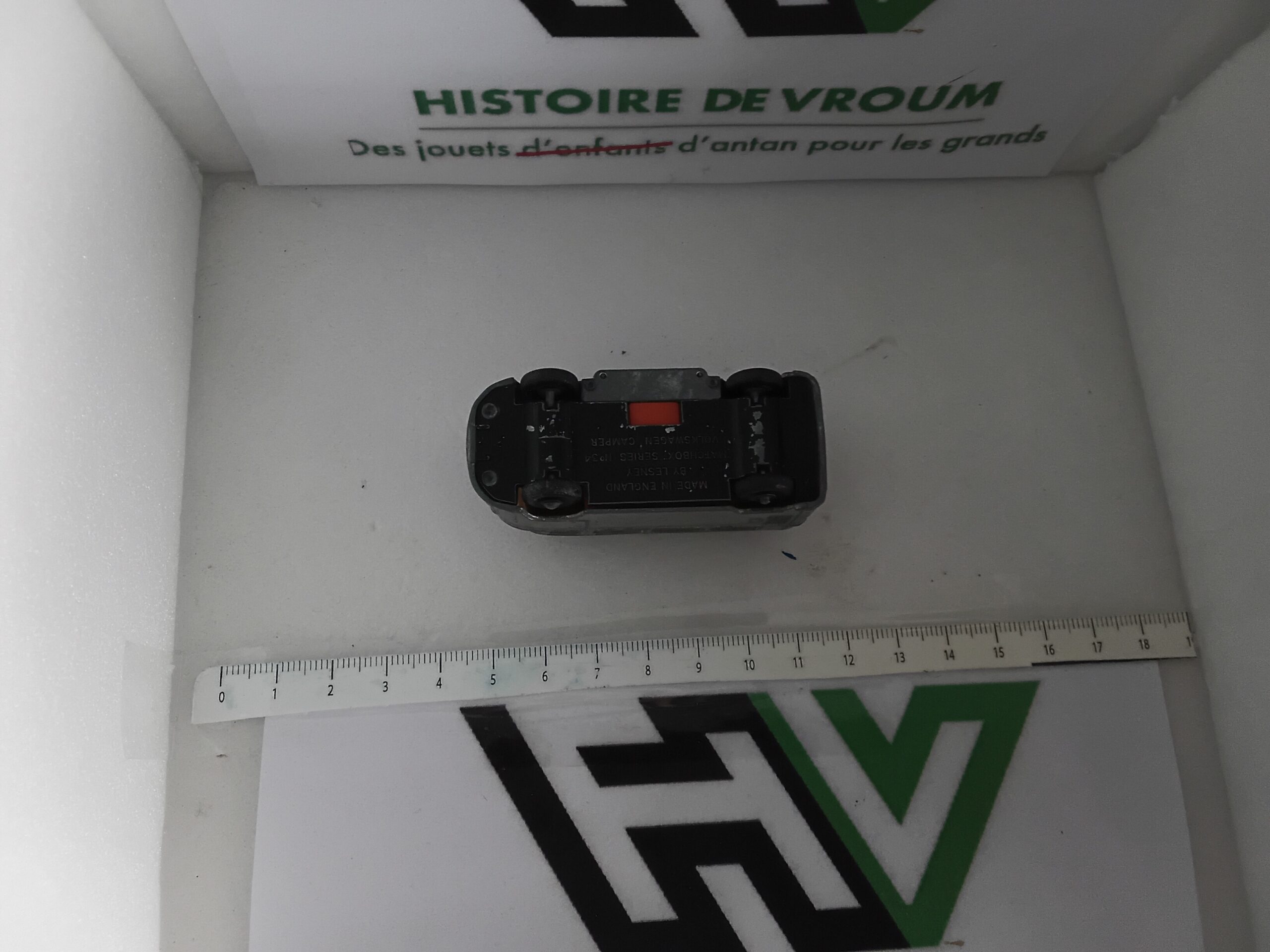 Volkswagen Camper Matchbox Lesney N°34 (Gris) – Image 7