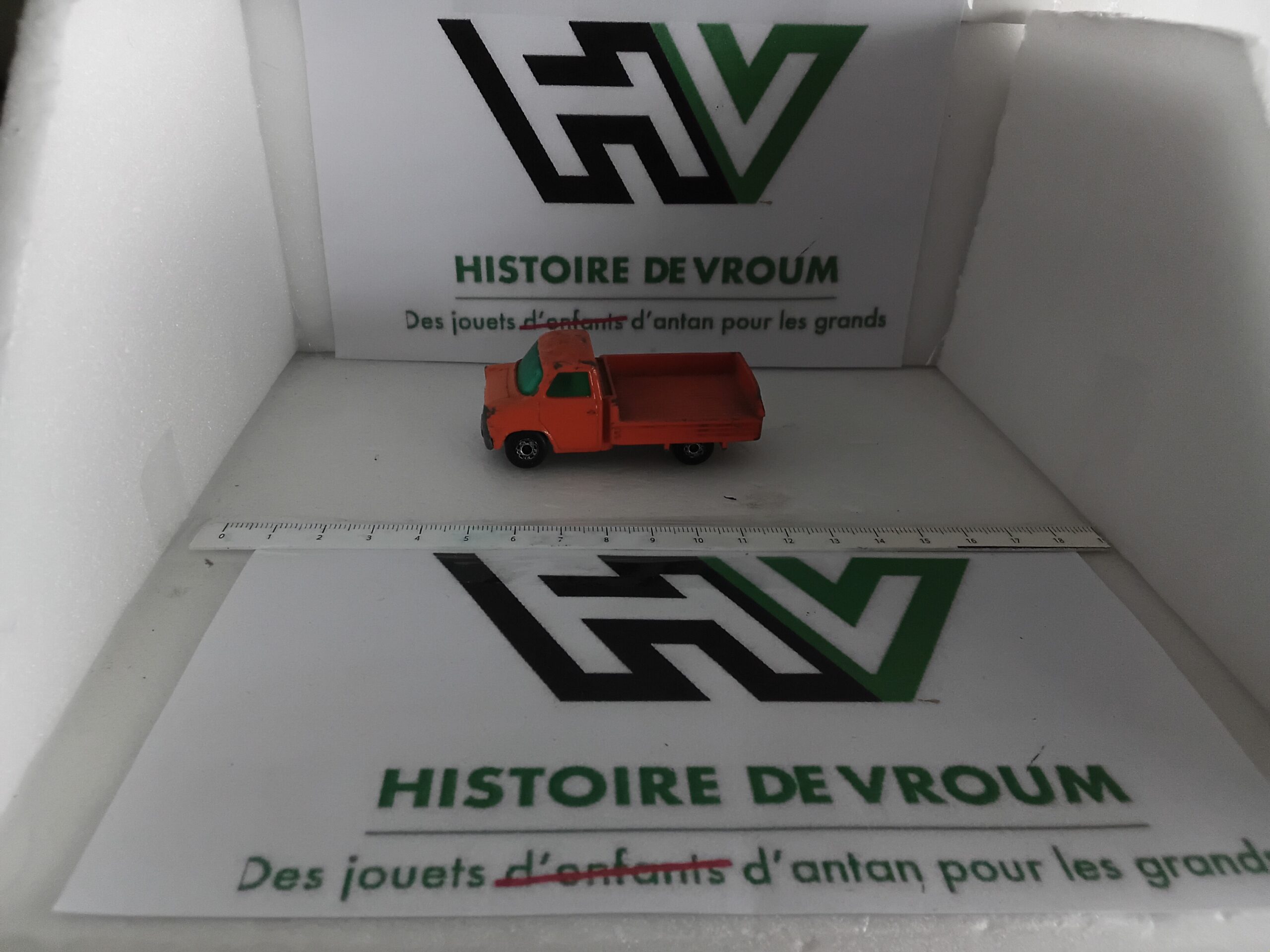 Ford Transit Matchbox Lesney N°66 (Orange)