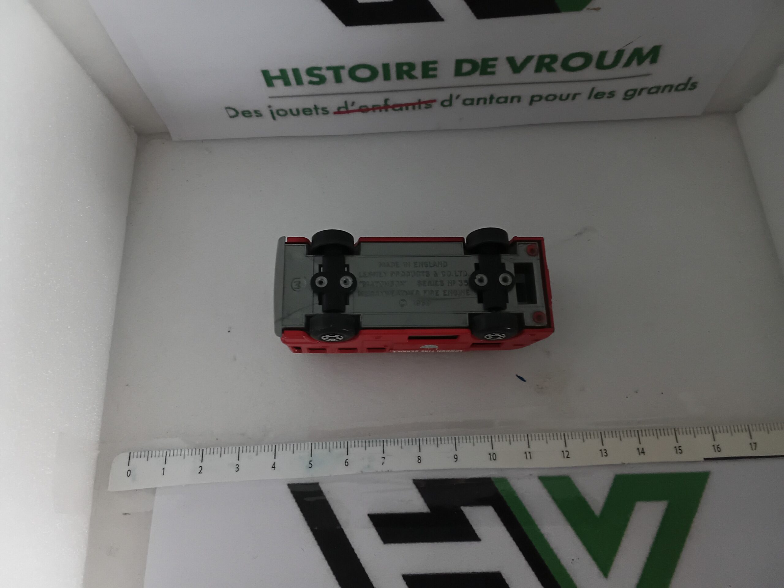 Camion Pompiers Merryweather Matchbox Lesney N°35 (Rouge - London Fire Service) – Image 7