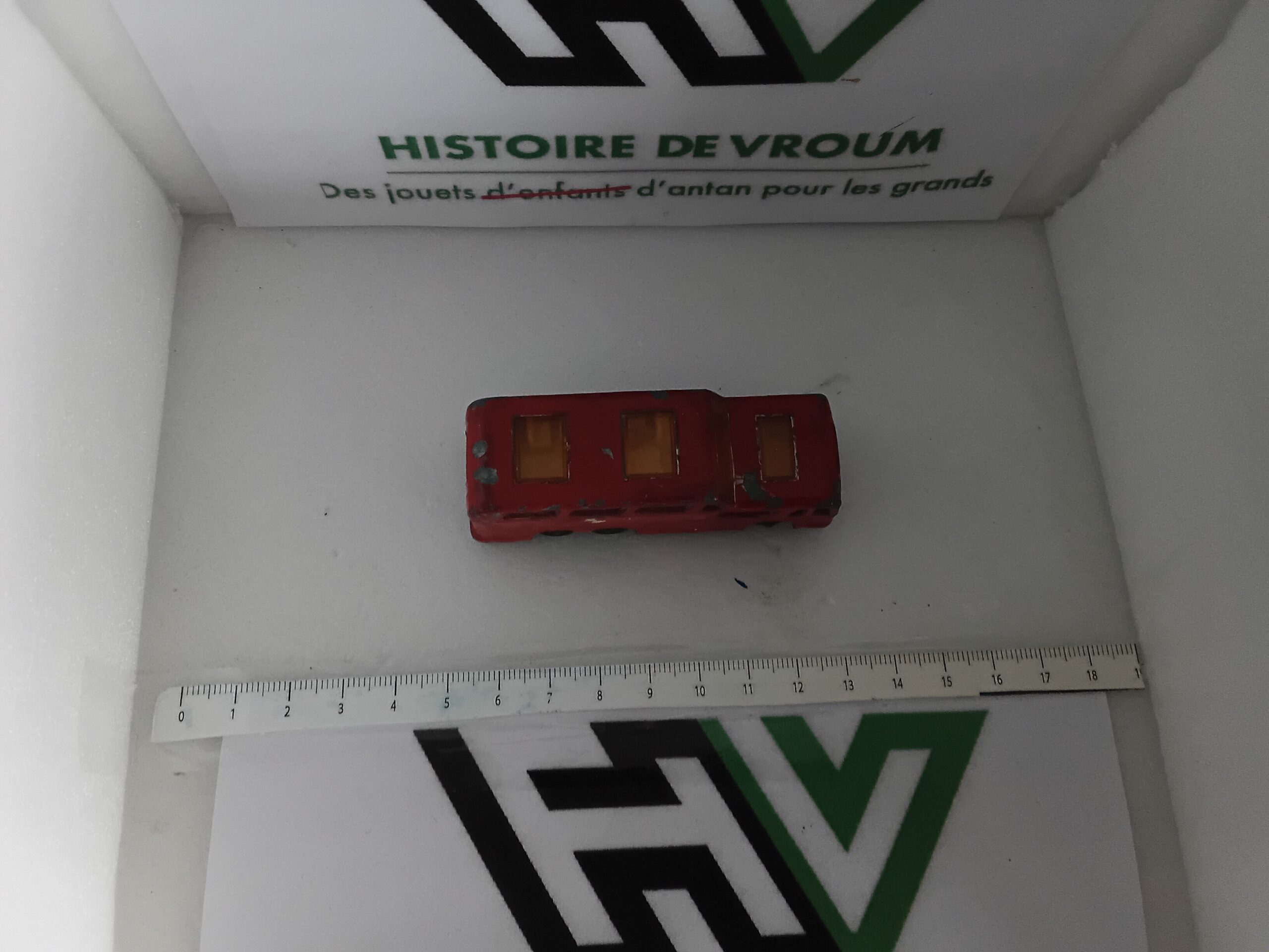Autocar Greyhound Coach Matchbox Lesney N°66 (Rouge) – Image 6