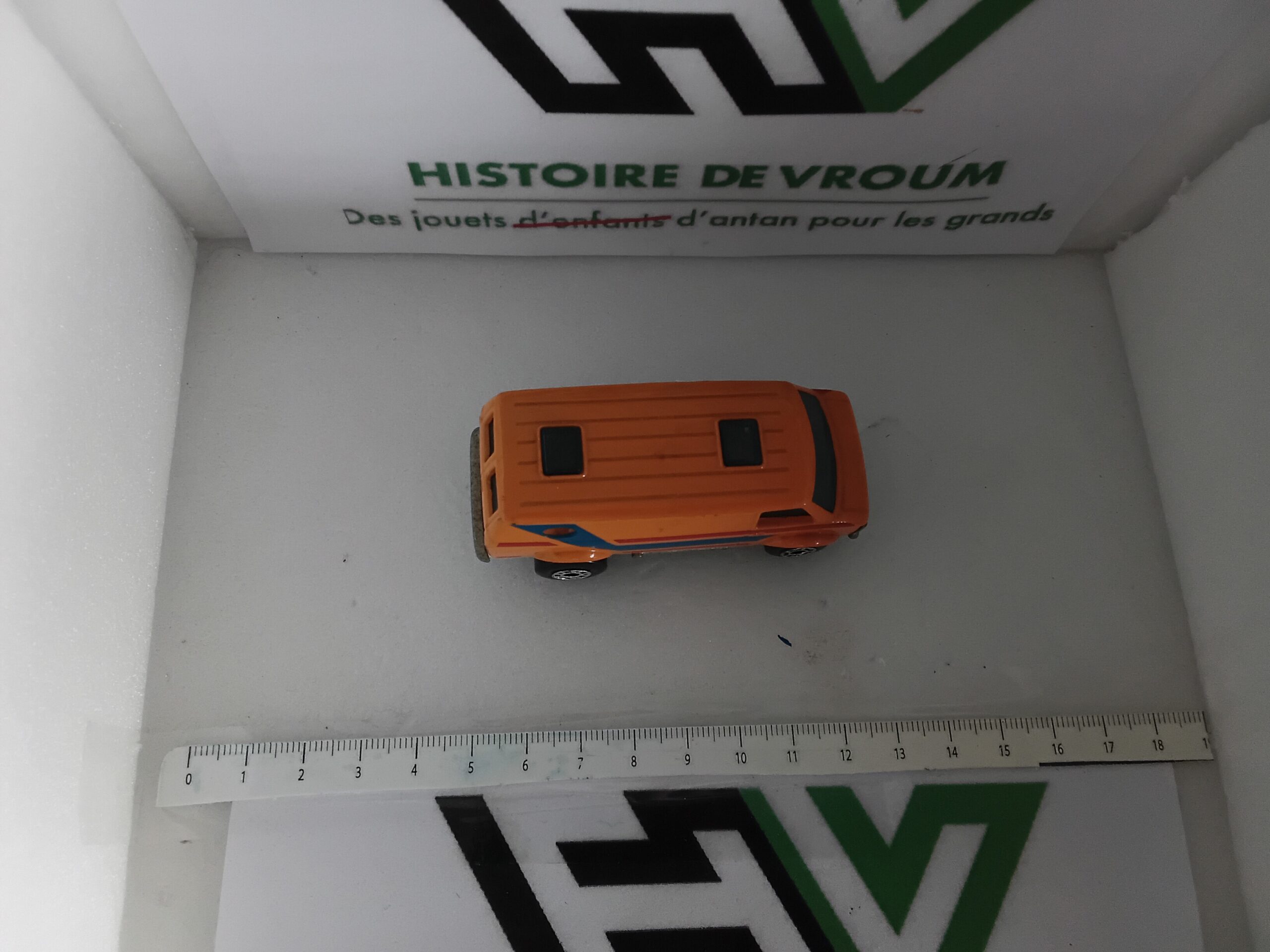 Chevrolet Chevy Van Matchbox Lesney N°88 (Orange) – Image 6