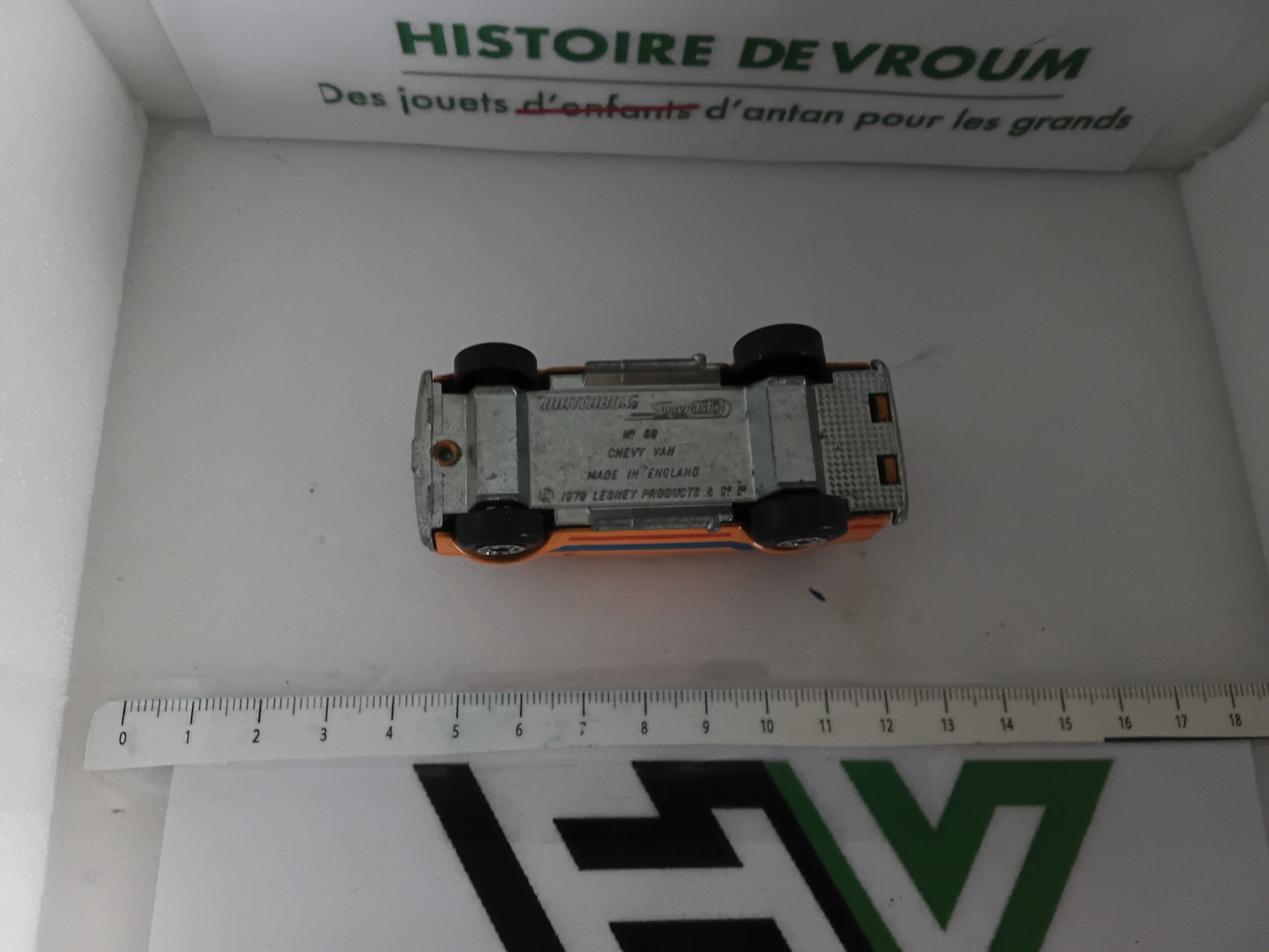 Chevrolet Chevy Van Matchbox Lesney N°88 (Orange) – Image 7