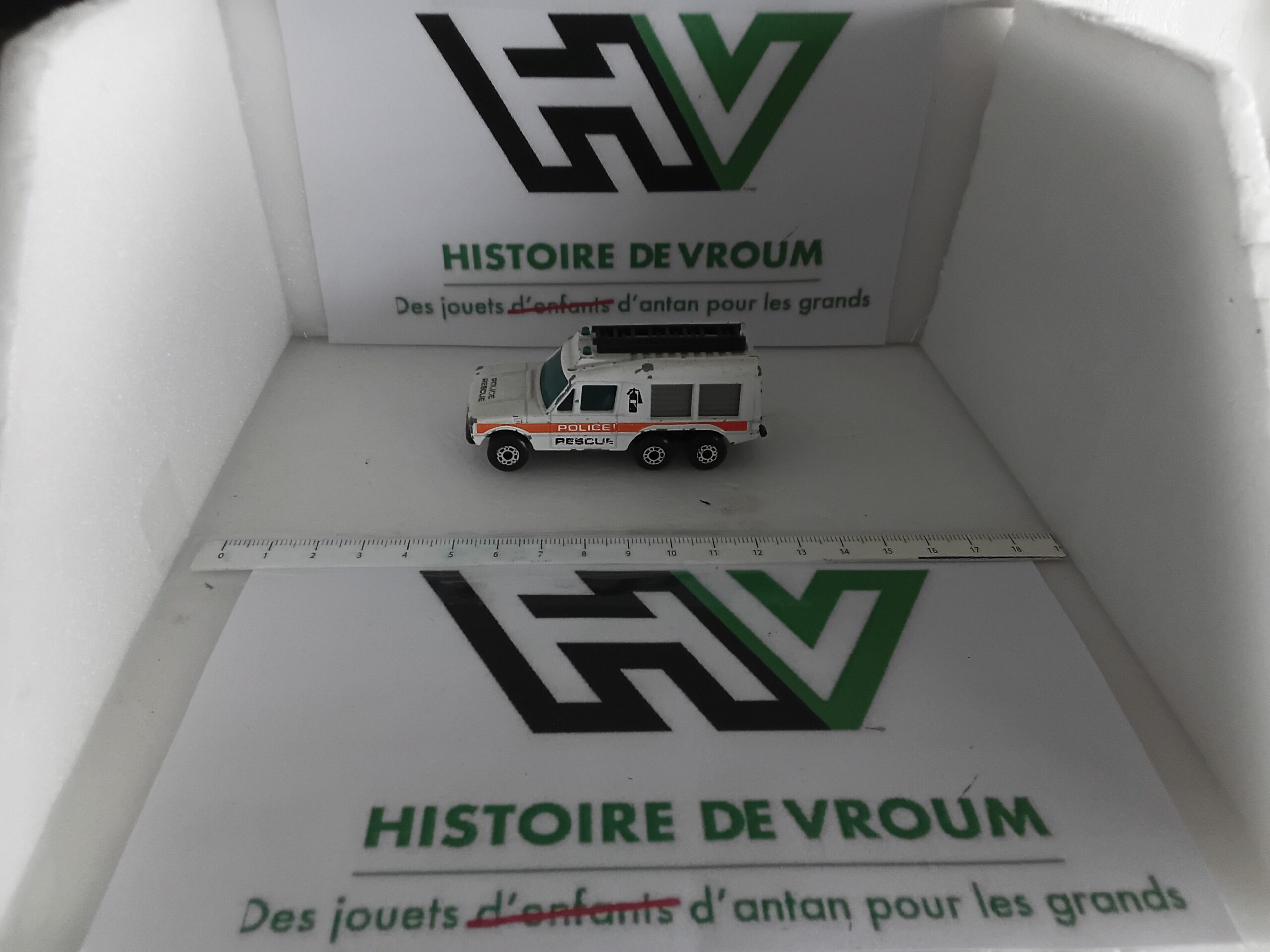 Véhicule Police Rescue Matchbox Lesney (Blanc)