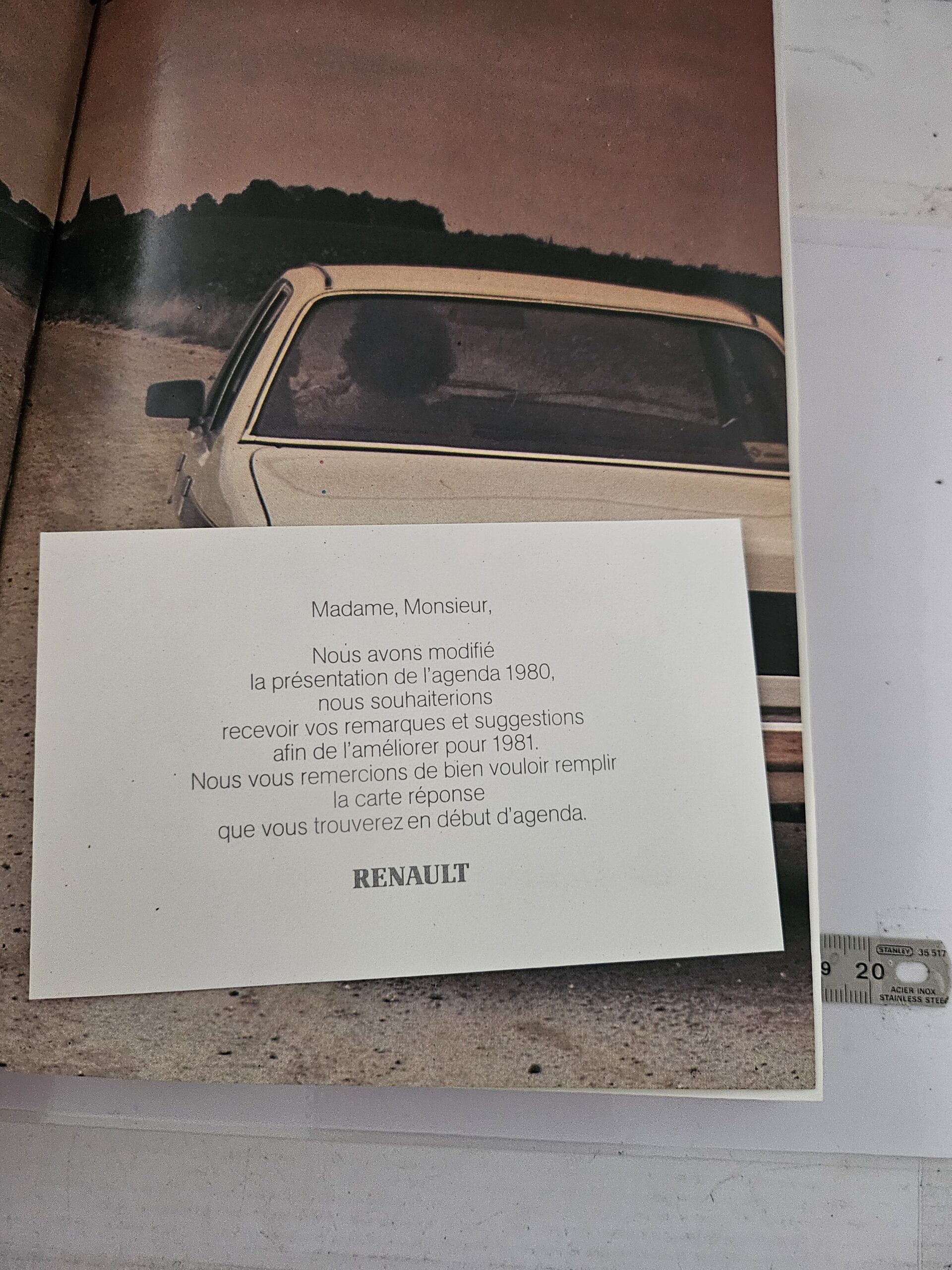 Agenda Vintage de Poche Renault 1980 – Petit Format – Collection Auto – Image 3