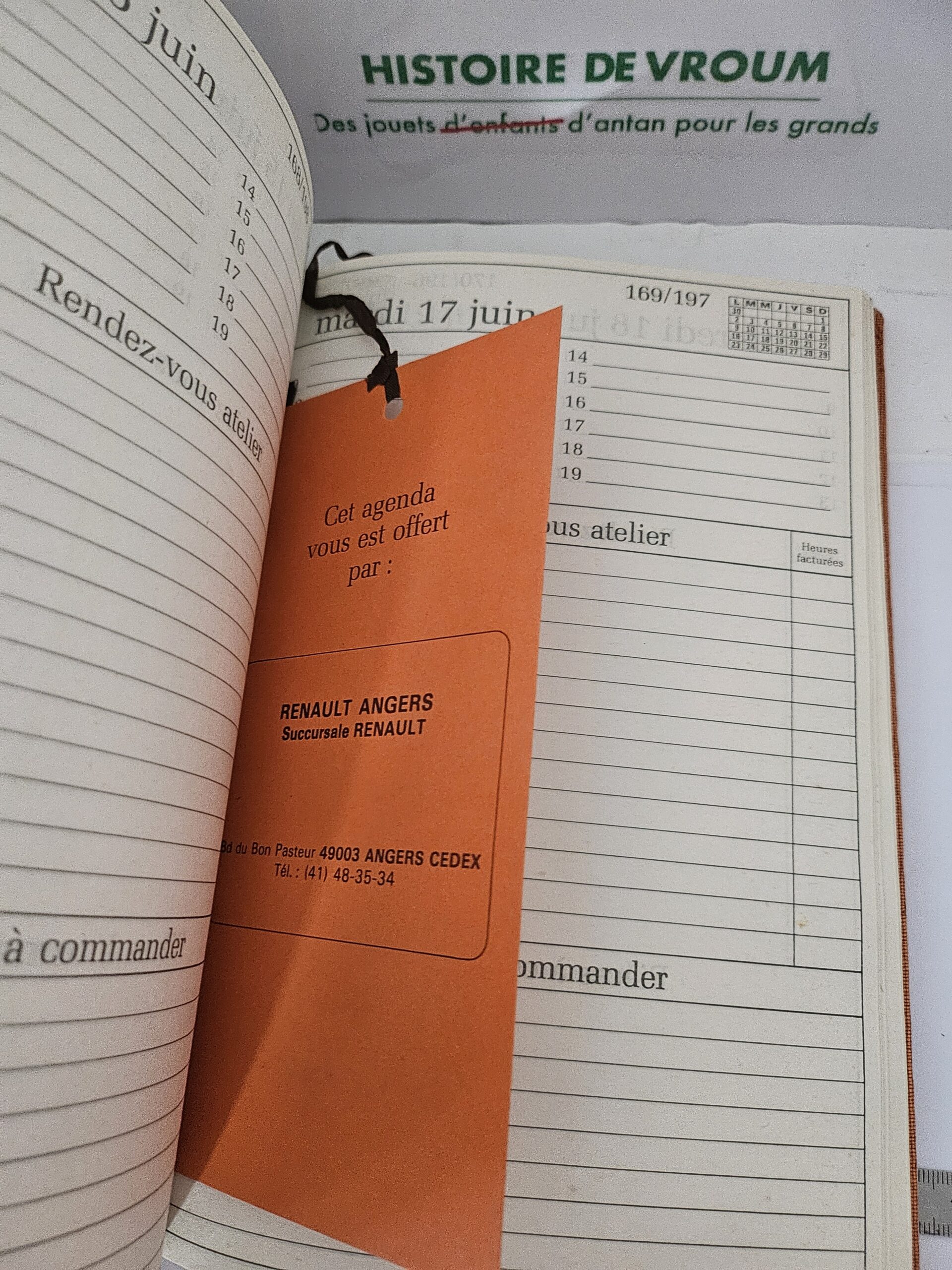 Agenda Vintage de Poche Renault 1980 – Petit Format – Collection Auto – Image 7